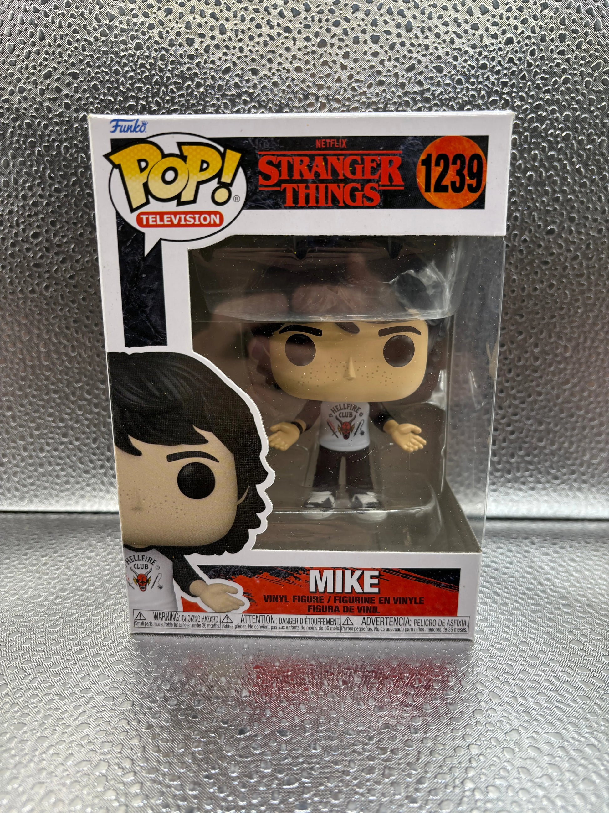 Pop Vinyl #1239 Television Stranger Things Mike FRENLY BRICKS - Open 7 Days