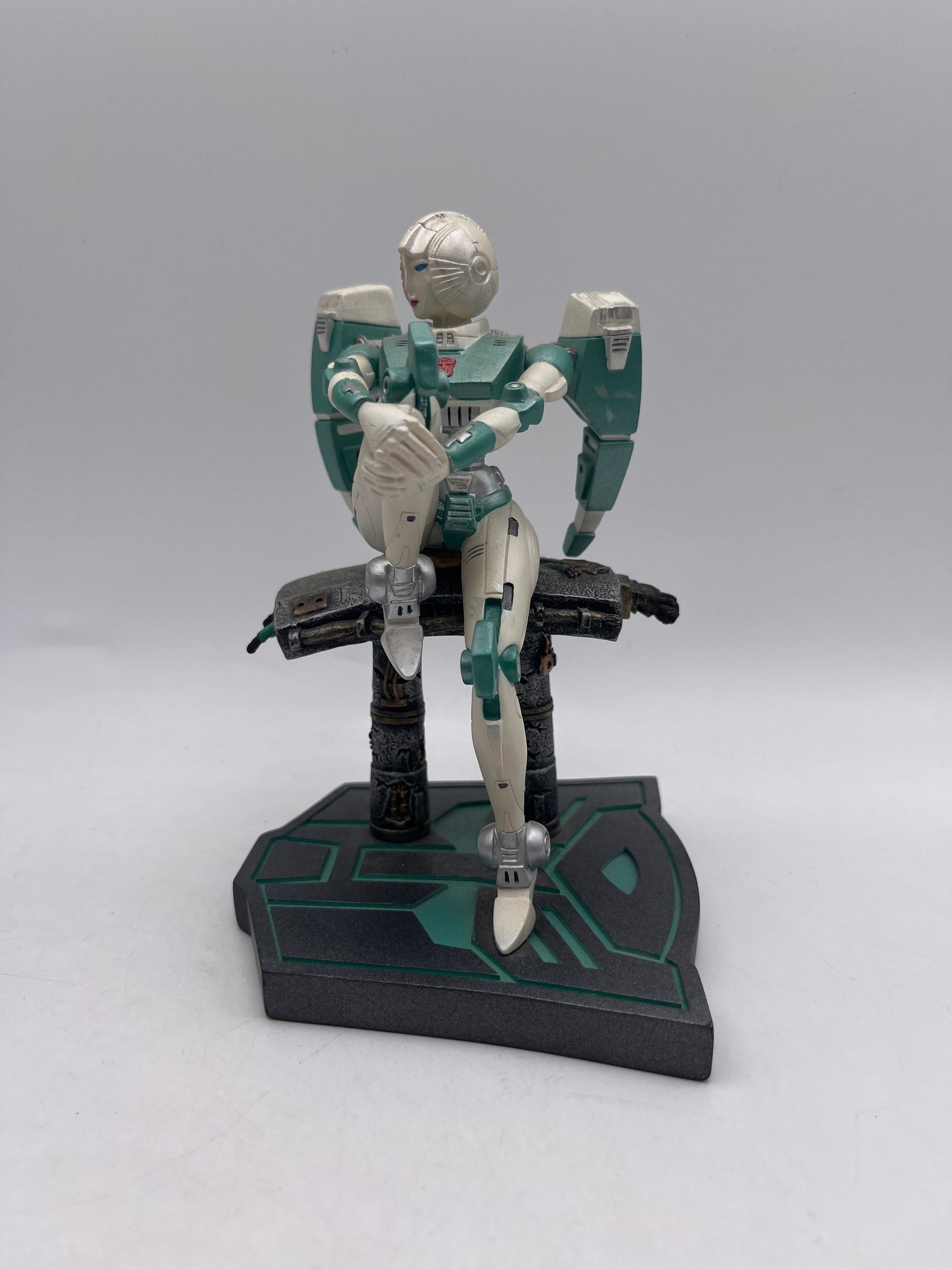 Palisades Toys - Transformers "Paradron Medic" Mini Polystone Statue No. 76/300 FRENLY BRICKS - Open 7 Days