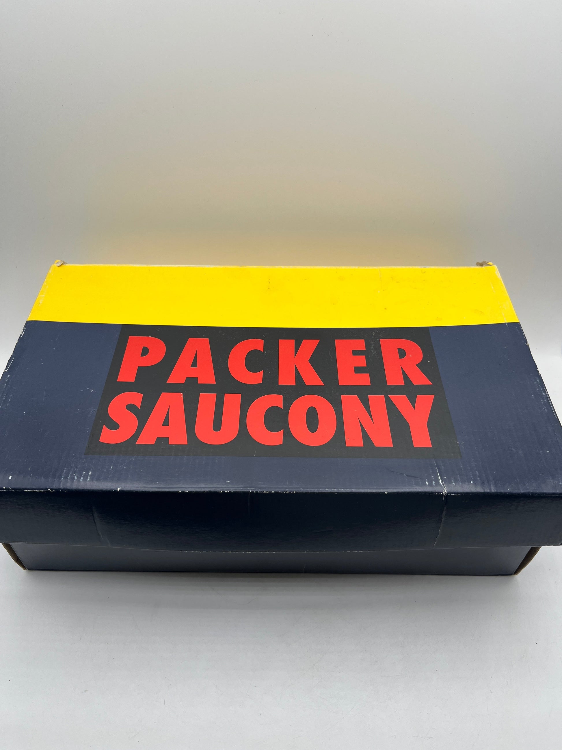 Size 11 US- Saucony Grid 9000 x Packer Shoes x Just Blaze Snow Beach 2014 FRENLY BRICKS - Open 7 Days