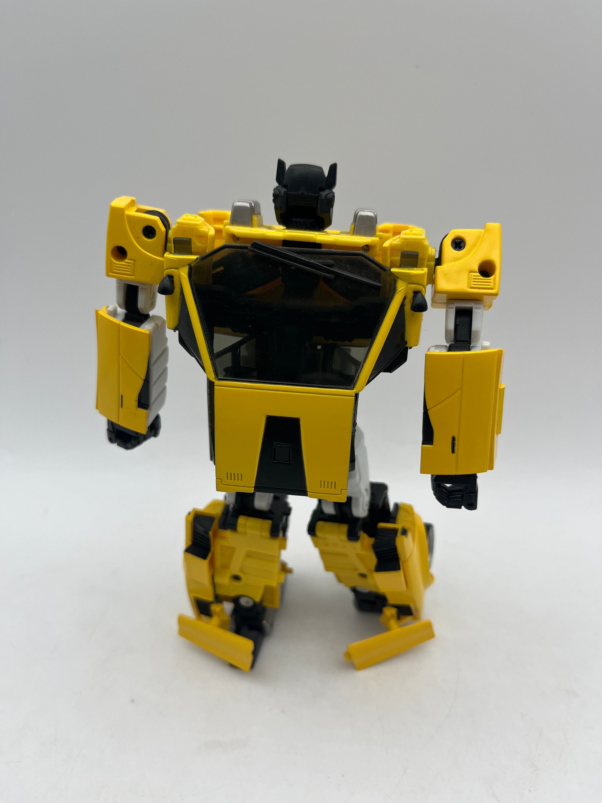 Transformers Generations Selects Tigertrack Deluxe Autobot Figure FRENLY BRICKS - Open 7 Days