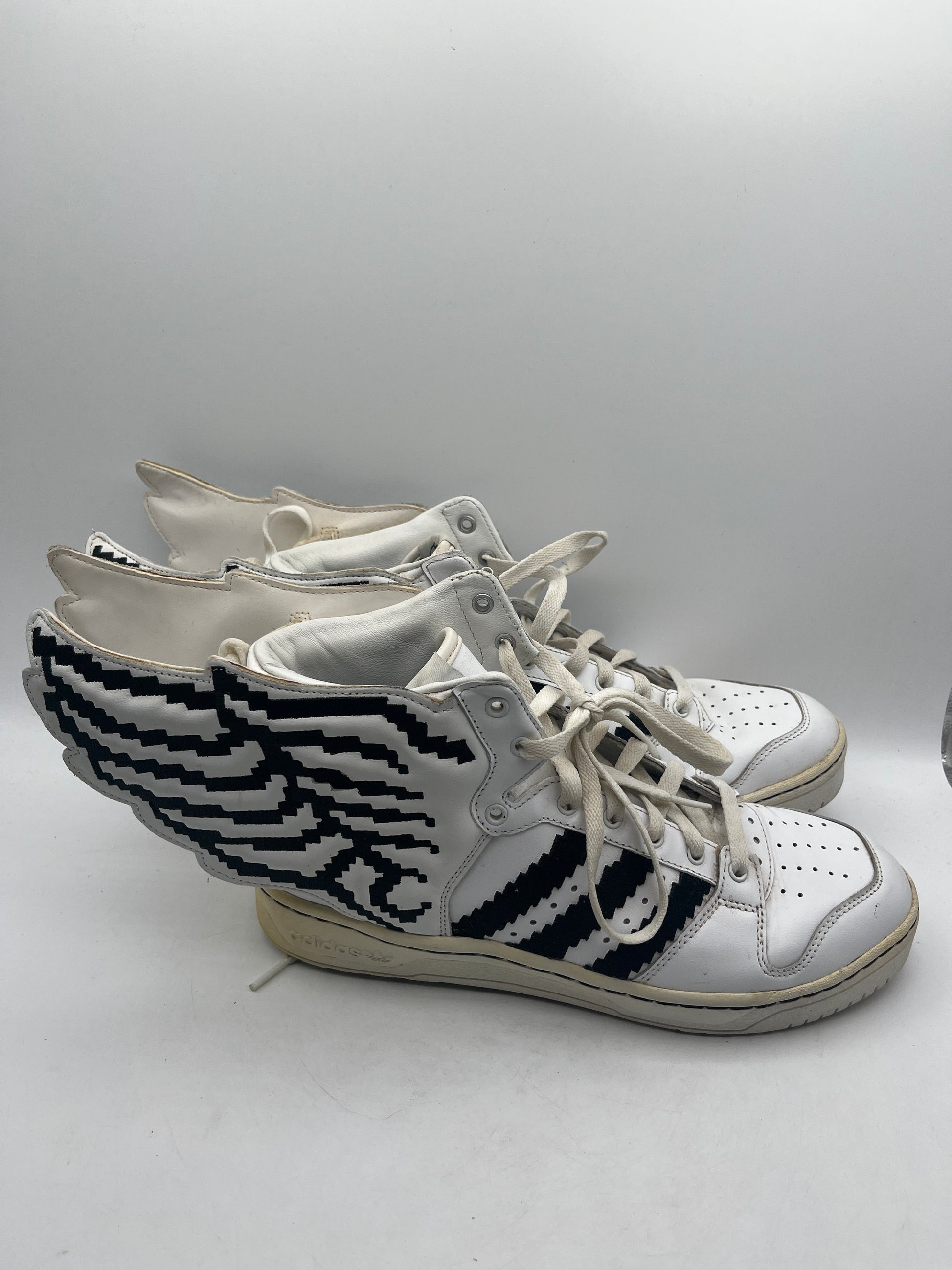 USED Size 11US - adidas Jeremy Scott Wings 2.0 Pixel White FRENLY BRICKS - Open 7 Days