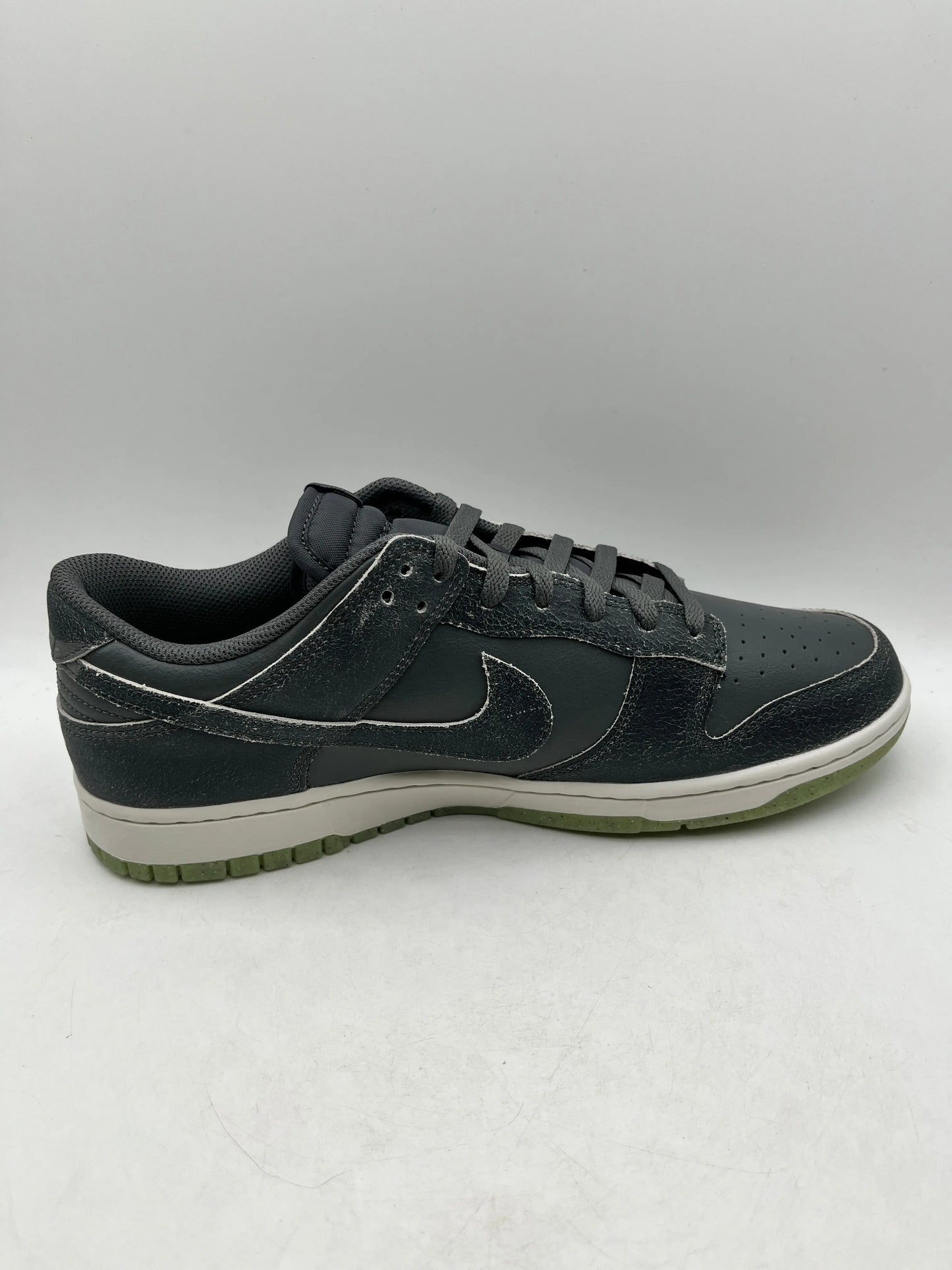 Nike Dunk SE Low Halloween - Cauldron - Mens UK12 - With Box FRENLY BRICKS - Open 7 Days