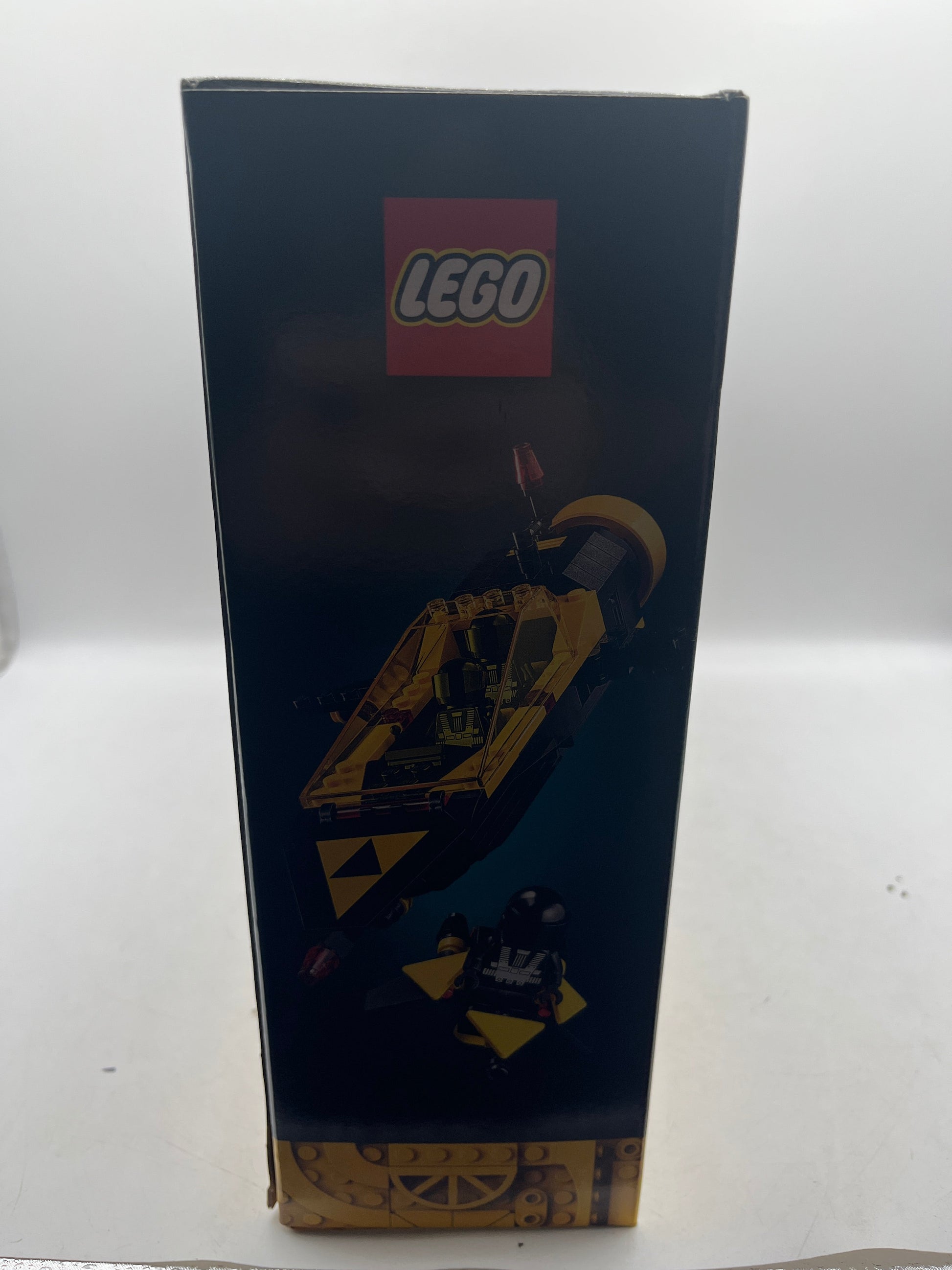 LEGO Icons 10355 Blacktron Renegade Ship Black Yellow FRENLY BRICKS - Open 7 Days