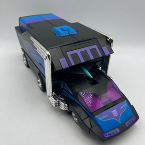 Authentic TAKARA Transformers Masterpiece MP-9B 