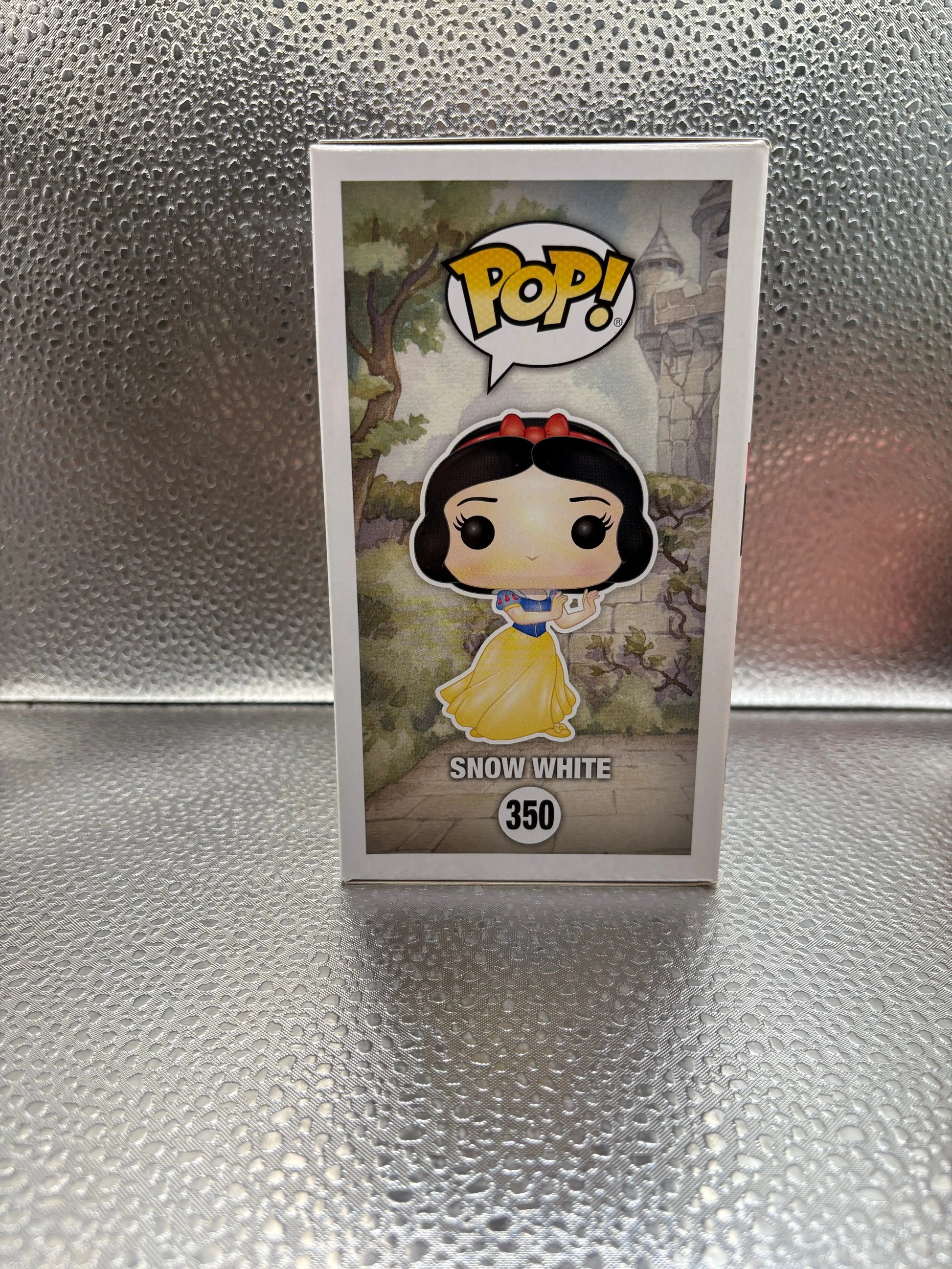 Funko Pop Vinyl #350 Disney Snow White FRENLY BRICKS - Open 7 Days