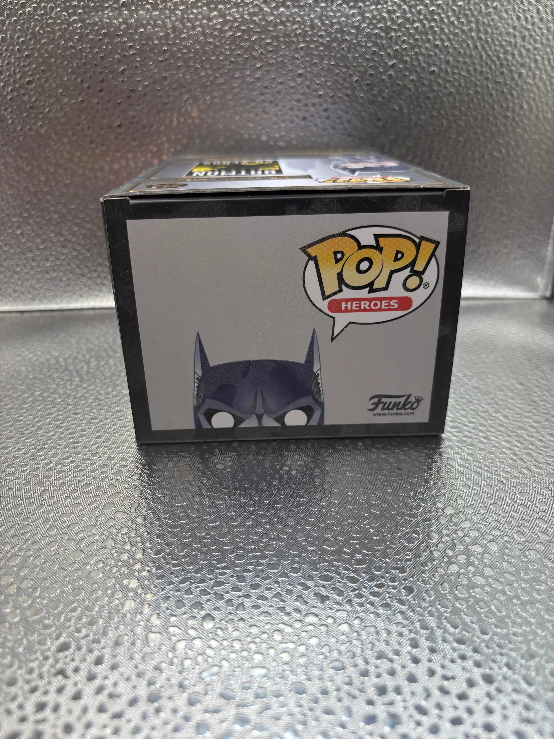 Funko Pop Vinyl #314 Heroes Batman FRENLY BRICKS - Open 7 Days