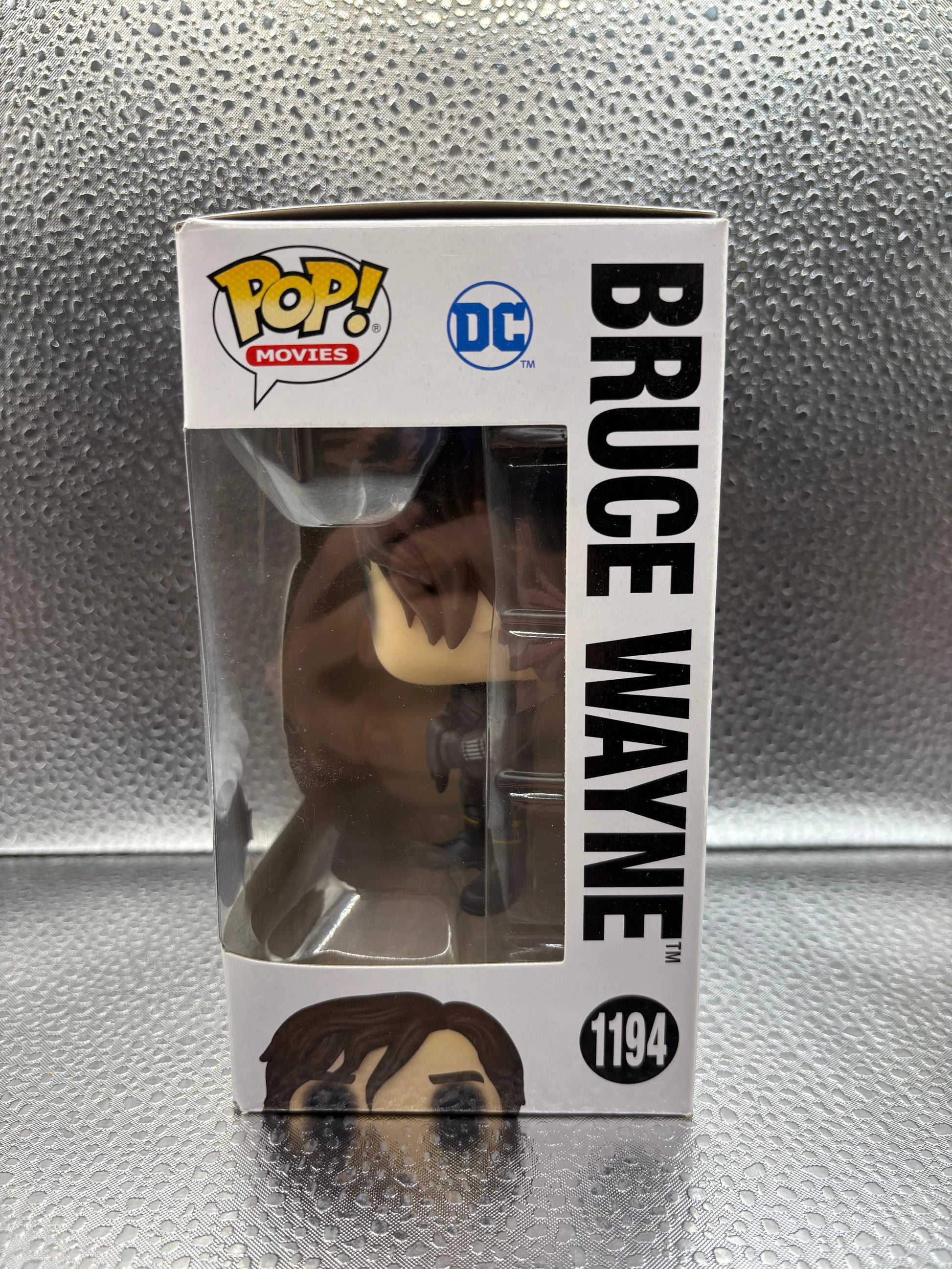 Pop Vinyl #1194 Movies The Batman Bruce Wayne FRENLY BRICKS - Open 7 Days