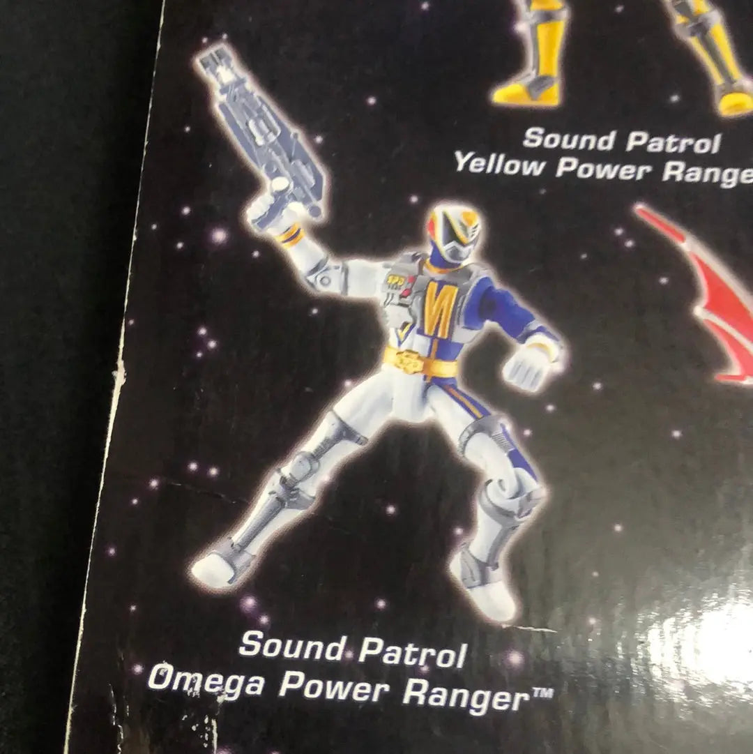 Power Rangers SPD Sound Patrol Omega White Ranger  5" Figure  New On Card 2005 FRENLY BRICKS - Open 7 Days