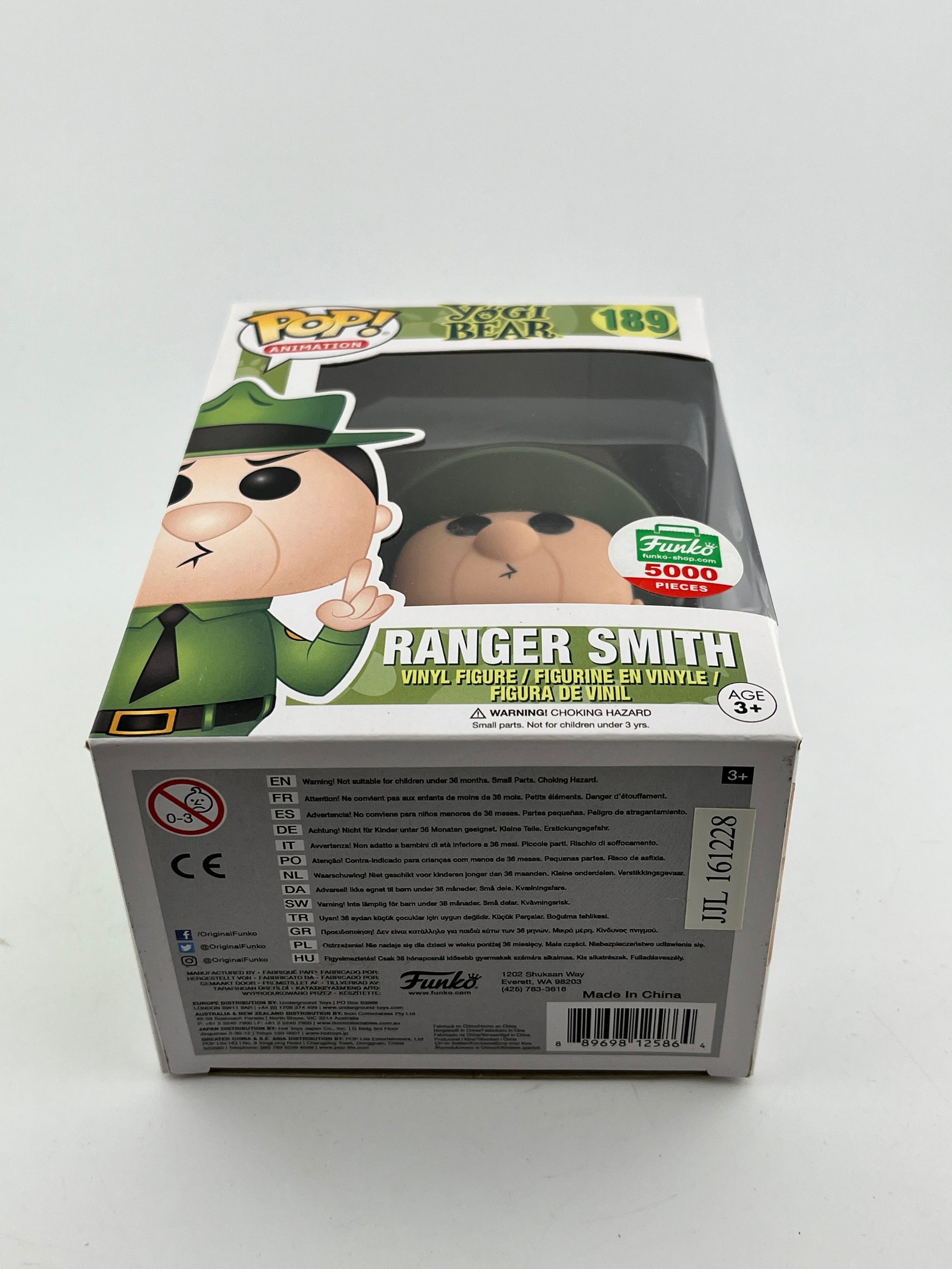 Funko POP! Animation Yogi Bear - Ranger Smith #189 - Funko 5000 Pieces FRENLY BRICKS - Open 7 Days