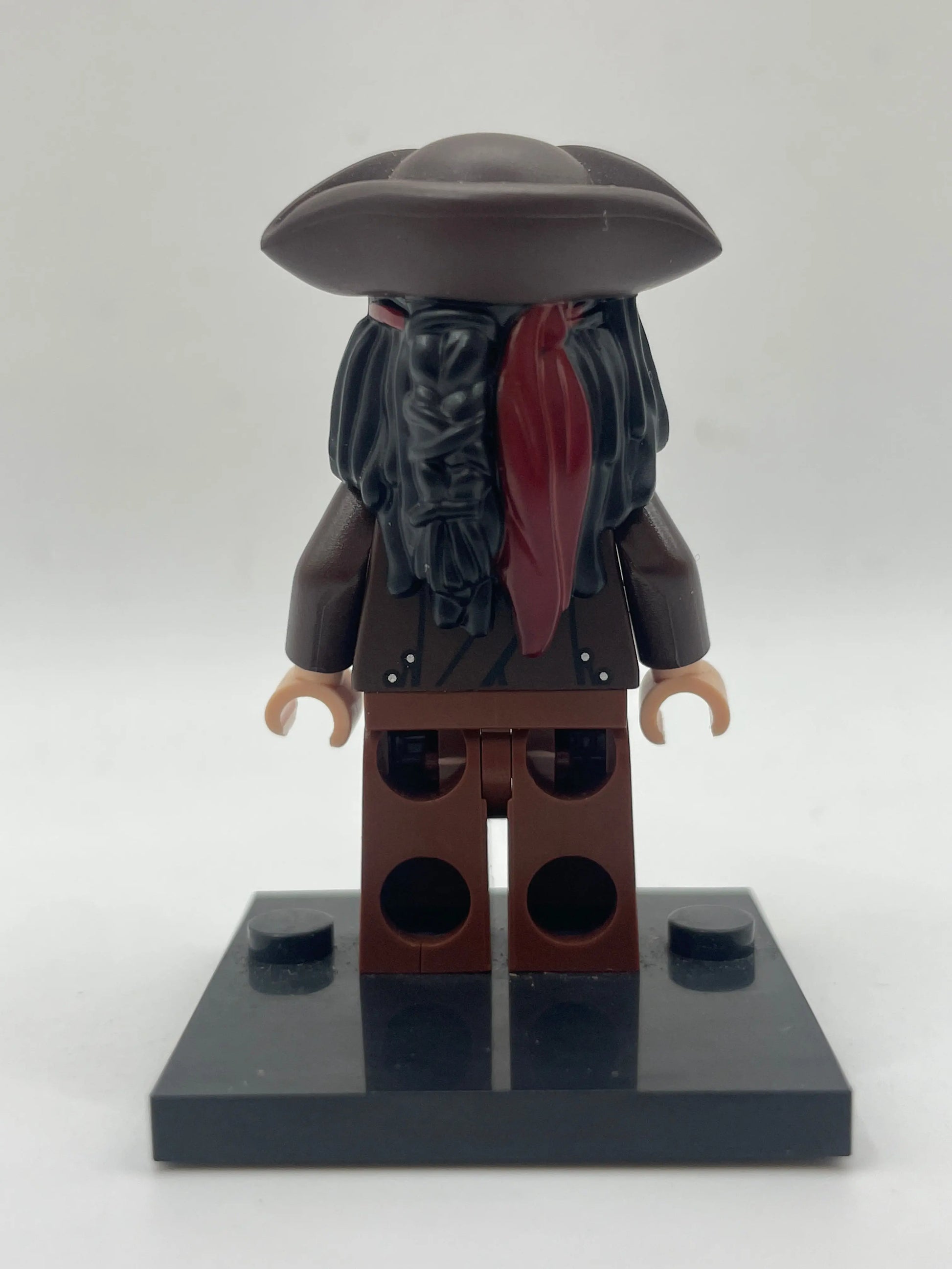 LEGO Minifigure Pirates of the Caribbean - poc011 Captain Jack Sparrow - (Complete, Genuine) FRENLY BRICKS - Open 7 Days
