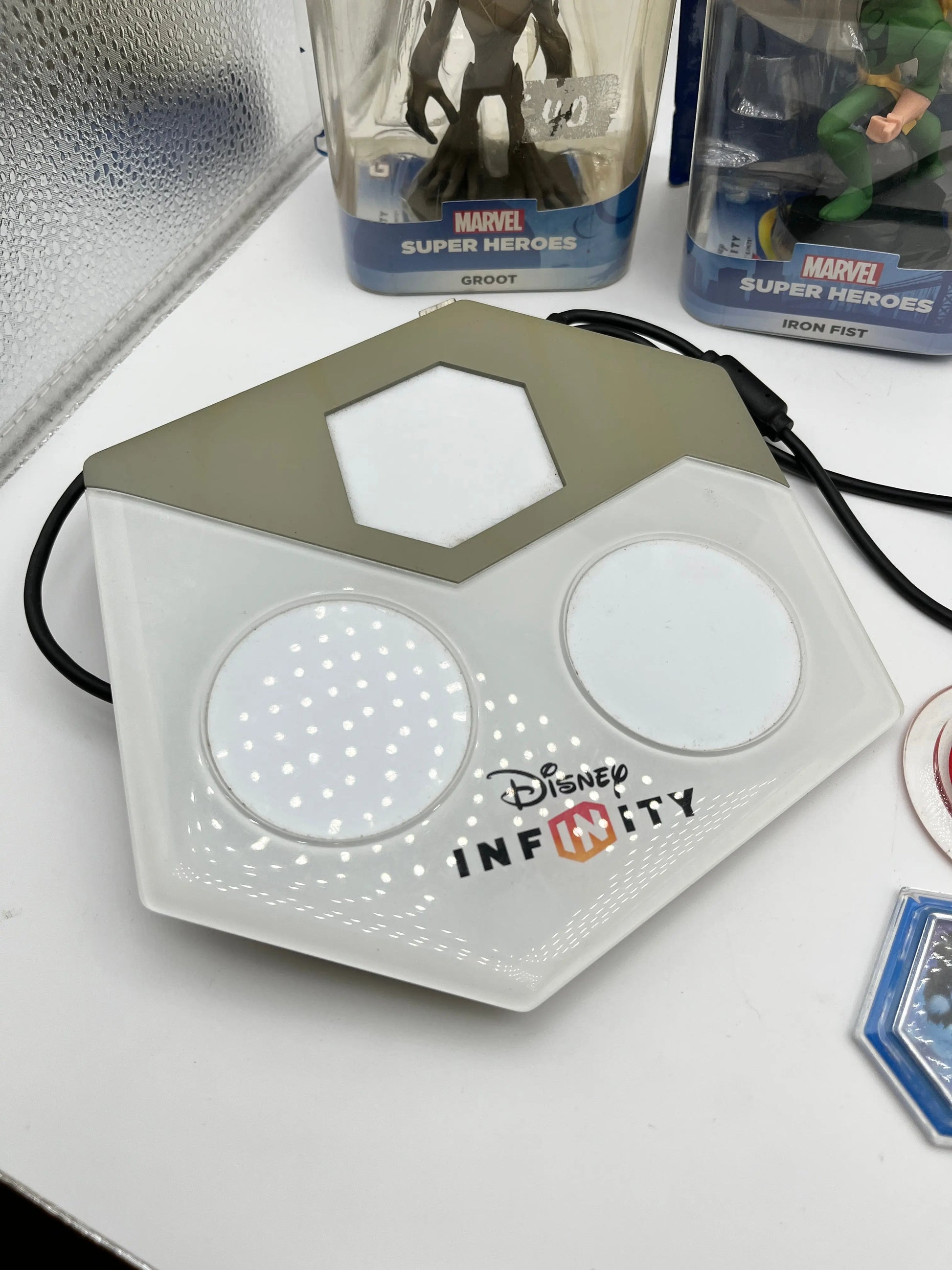 Disney Infinity Video Game Lot - With Game Base & Xbox Disc FRENLY BRICKS - Open 7 Days