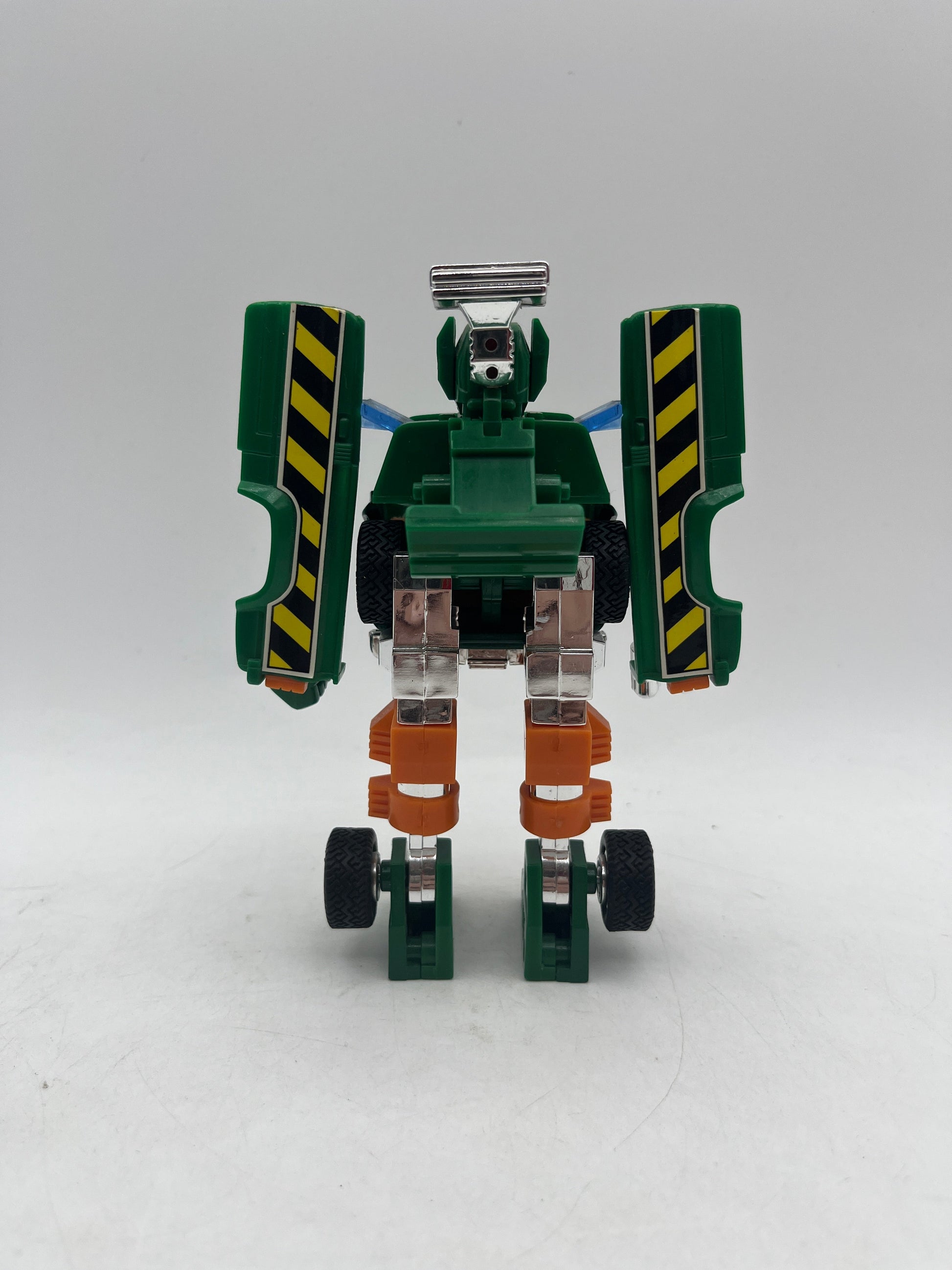 Transformers Takara Tomy G1 “Hoist” 1982 FRENLY BRICKS - Open 7 Days