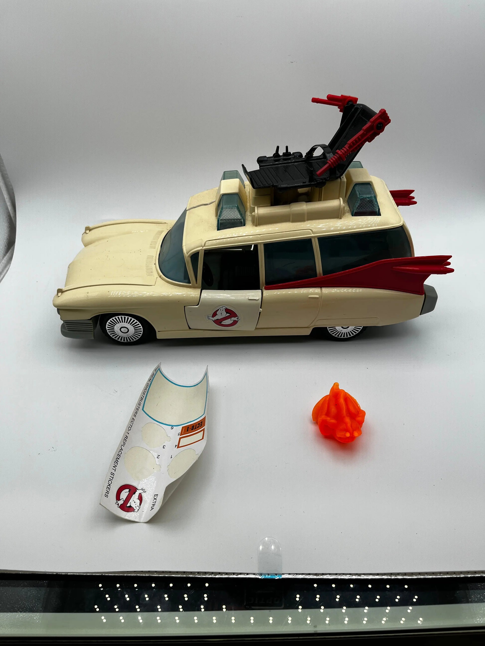 Kenner The Real Ghostbusters Ecto-1 Reel in Ghost (Check Description) FRENLY BRICKS - Open 7 Days