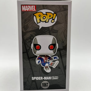Funko POP! Spider-Man (Bug-Eyes Armor) #1067 - Winter Convention Limited Edition FRENLY BRICKS - Open 7 Days