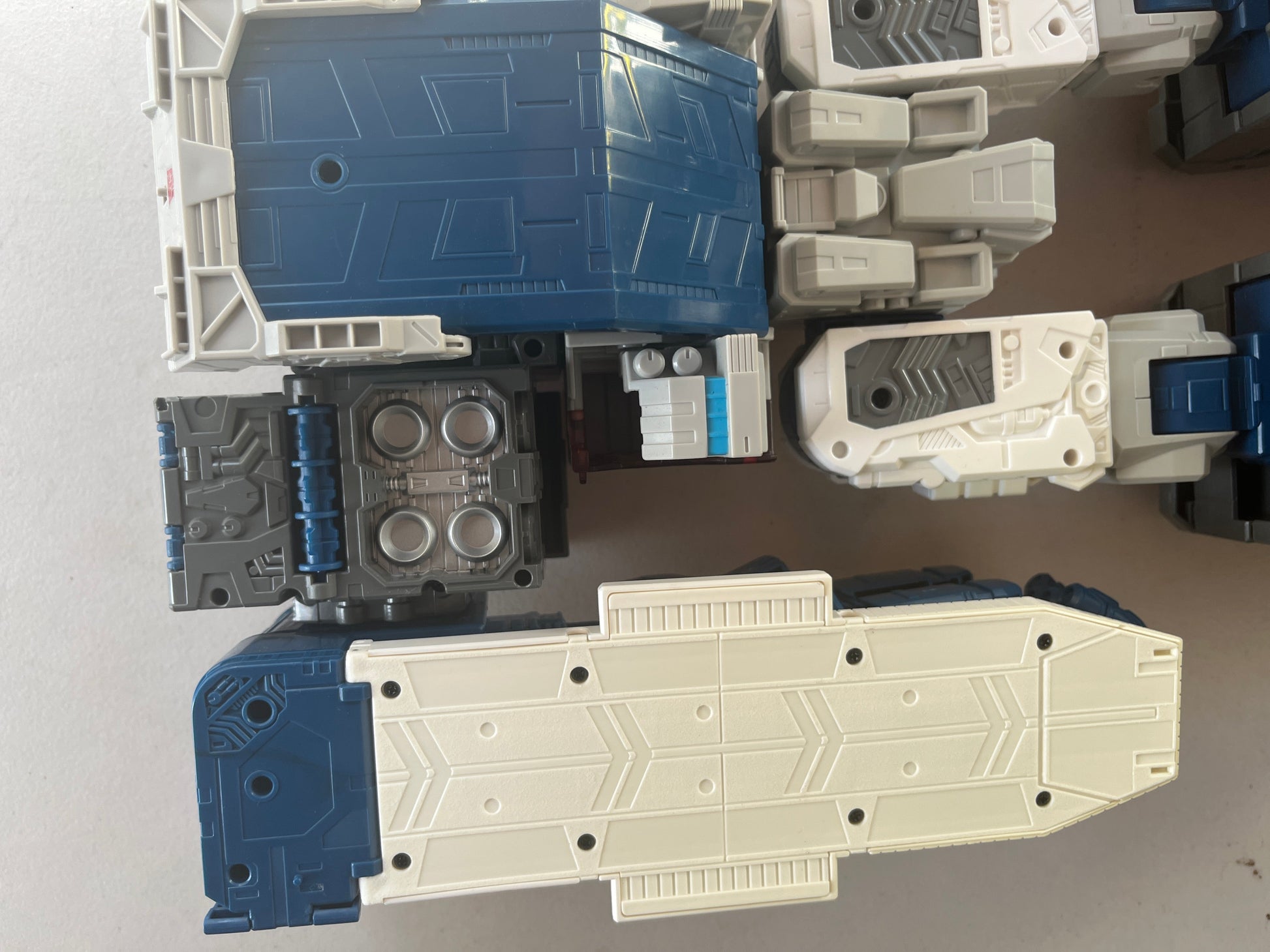 Transformers Fortress Maximus LG-31 Legends Titan Class FRENLY BRICKS - Open 7 Days