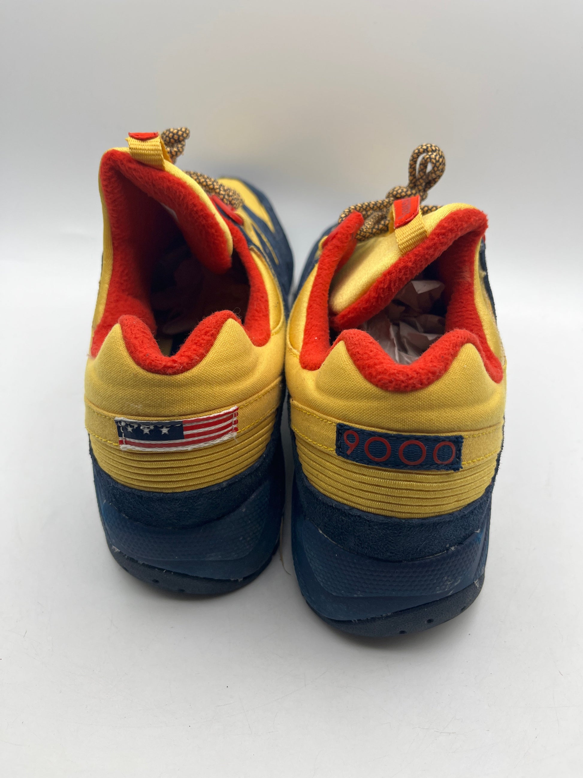 Size 11 US- Saucony Grid 9000 x Packer Shoes x Just Blaze Snow Beach 2014 FRENLY BRICKS - Open 7 Days