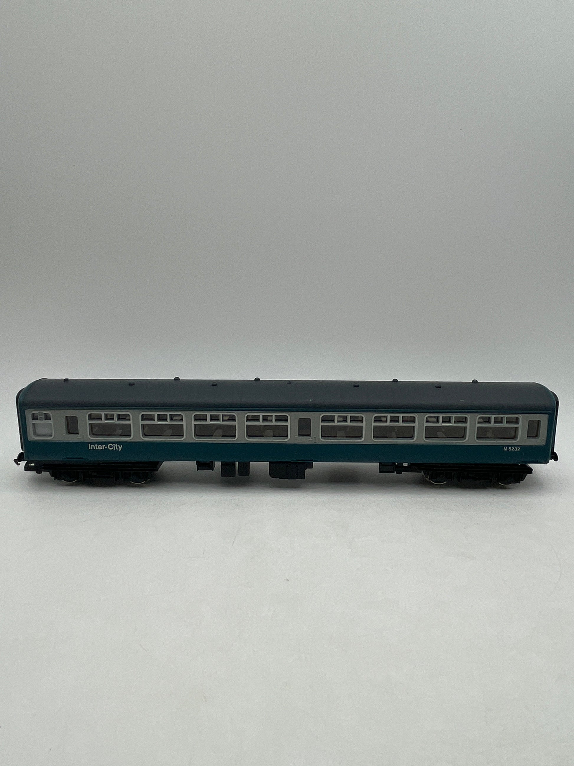 Hornby R751 Class 37 Diesel Locomotive OO Gauge British Rail Blue 37 130 8H22 FRENLY BRICKS - Open 7 Days