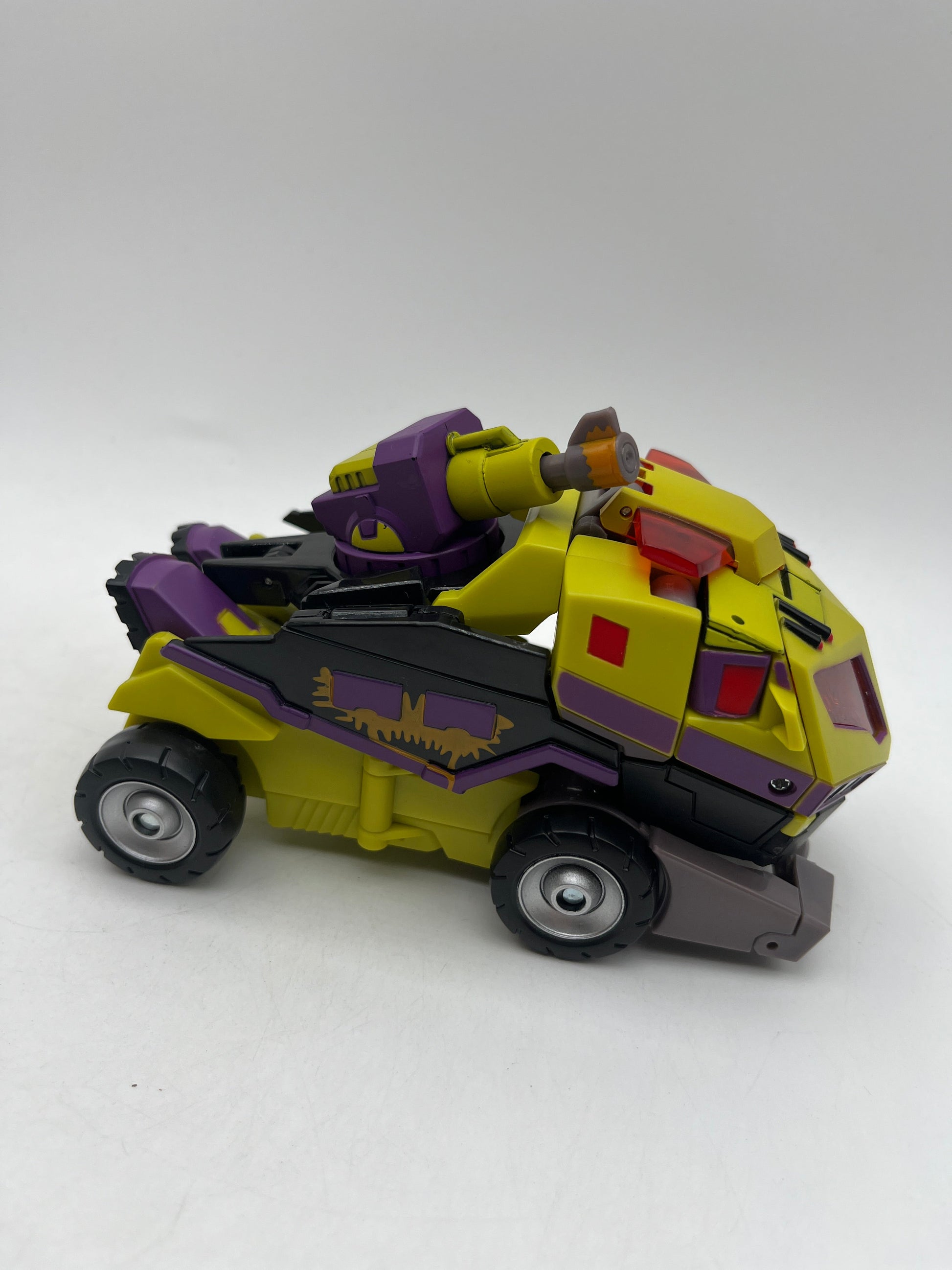 Transformers Toxitron BotCon 2011 Animated Series Loose Figure +combinedshipping FRENLY BRICKS - Open 7 Days