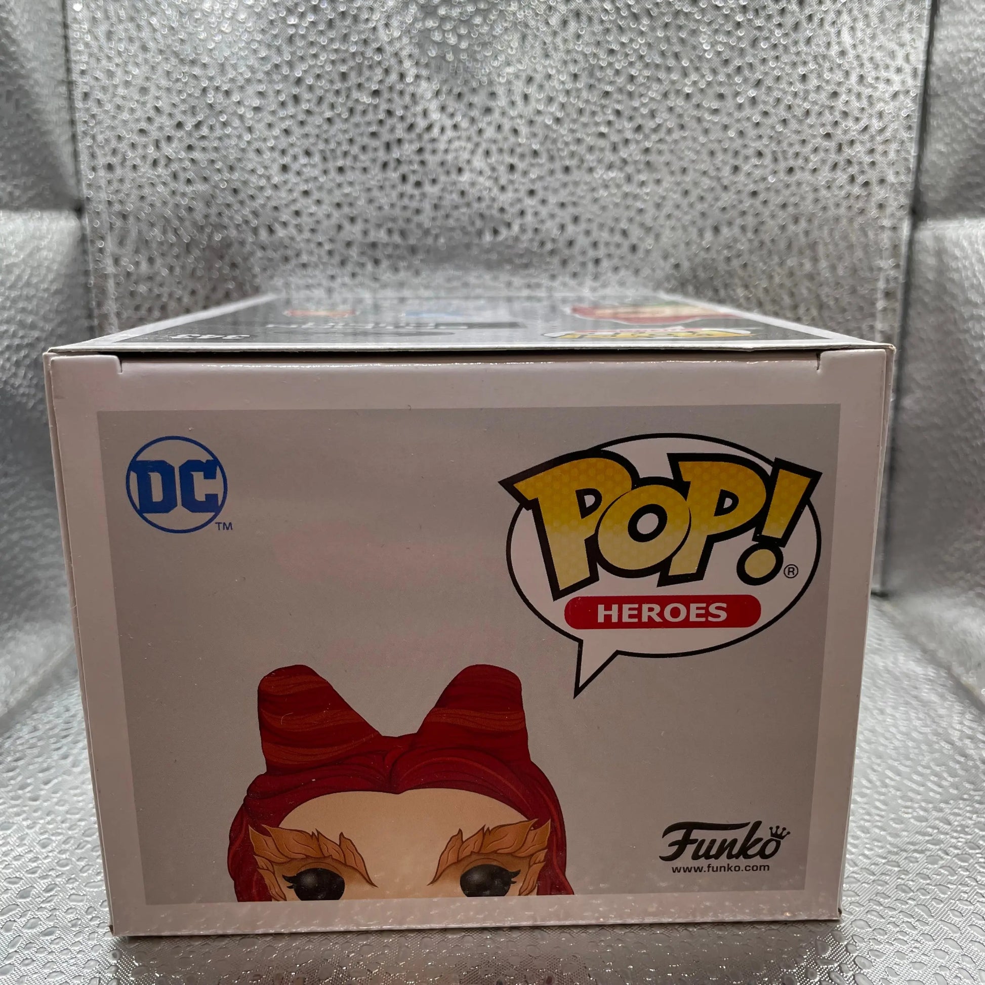 Funko Pop! DC Batman & Robin Poison Ivy (Specialty Series) #343 Uma Thurman Rare FRENLY BRICKS - Open 7 Days