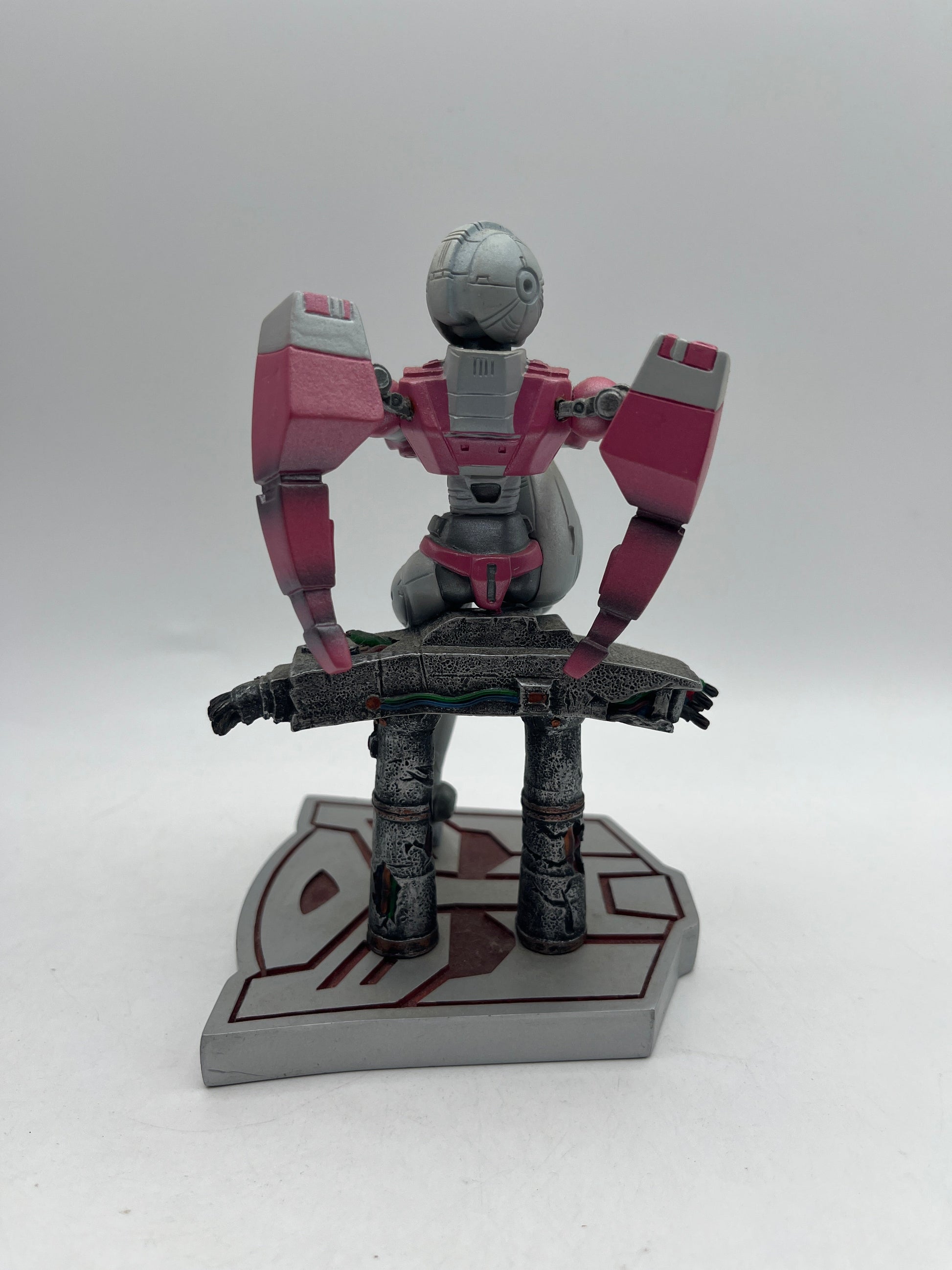 Palisades Toys Transformers Arcee Mini Polystone Statue No. 681/2000 Collectible FRENLY BRICKS - Open 7 Days