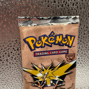 Pokemon Fossil Unlimited WOTC Booster Pack Sealed Zapdos Art Style 1999 FRENLY BRICKS - Open 7 Days