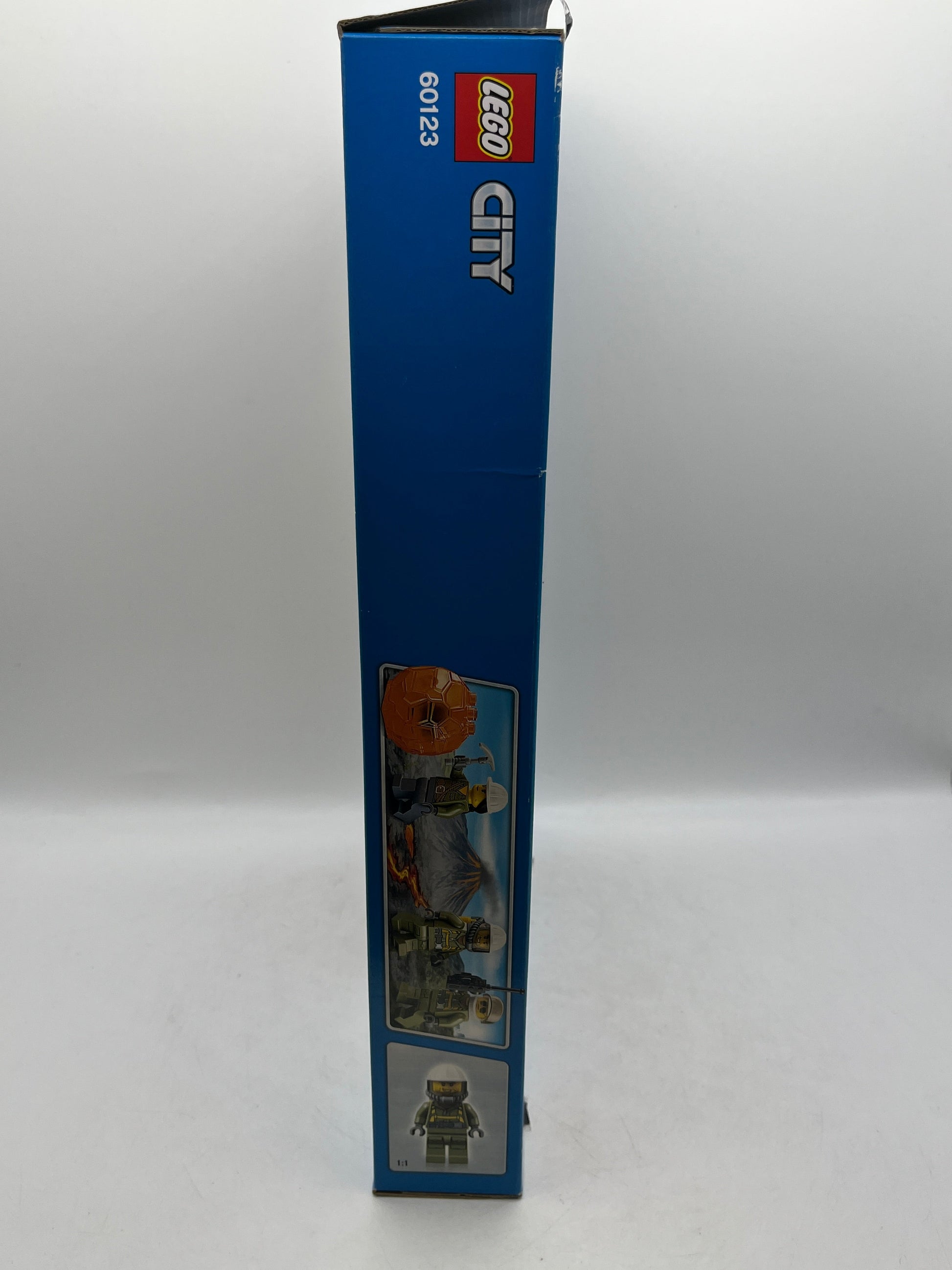 Lego City - Volcano Supply Helicopter 60123 - Sealed FRENLY BRICKS - Open 7 Days