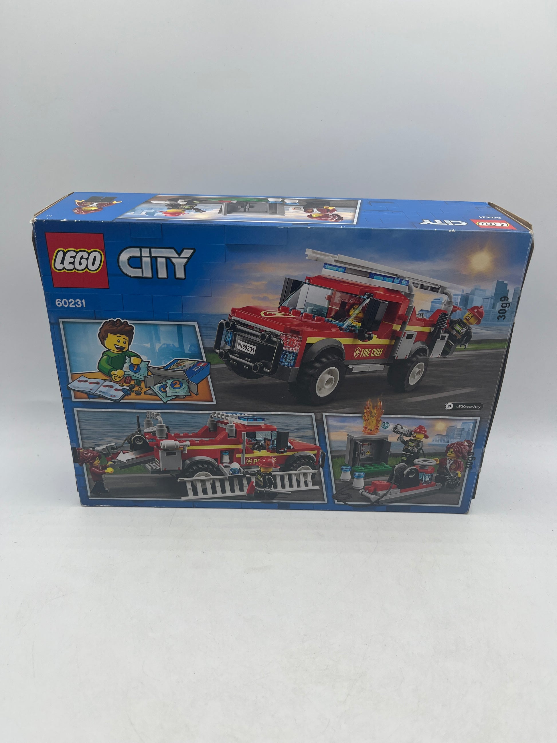 LEGO City: Fire Chief Response Truck (60231) - Sealed Retired Set