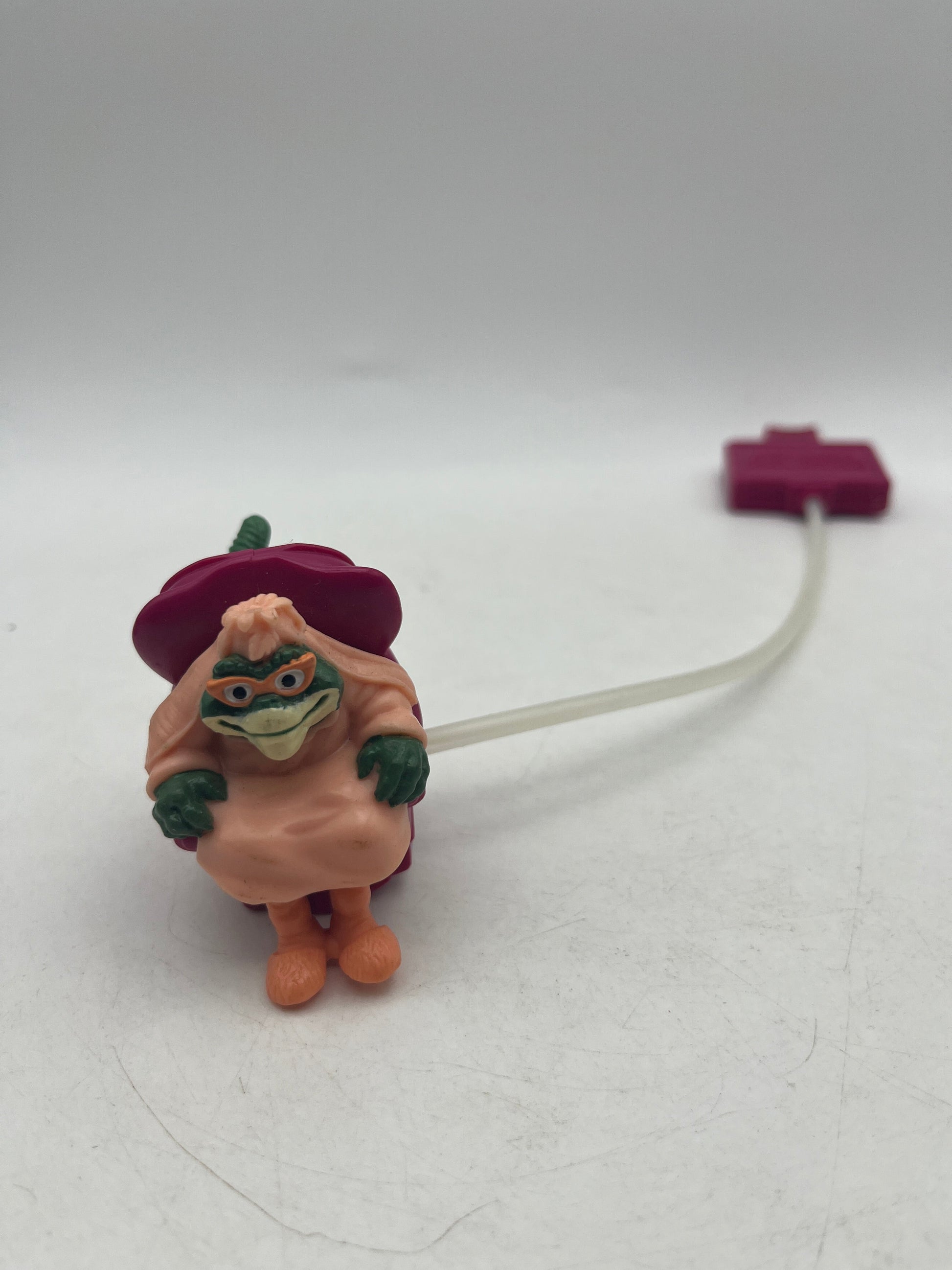 Vintage 1990s Disney Dinosaurs Sinclair Family Action Figure lot of 6 FRENLY BRICKS - Open 7 Days