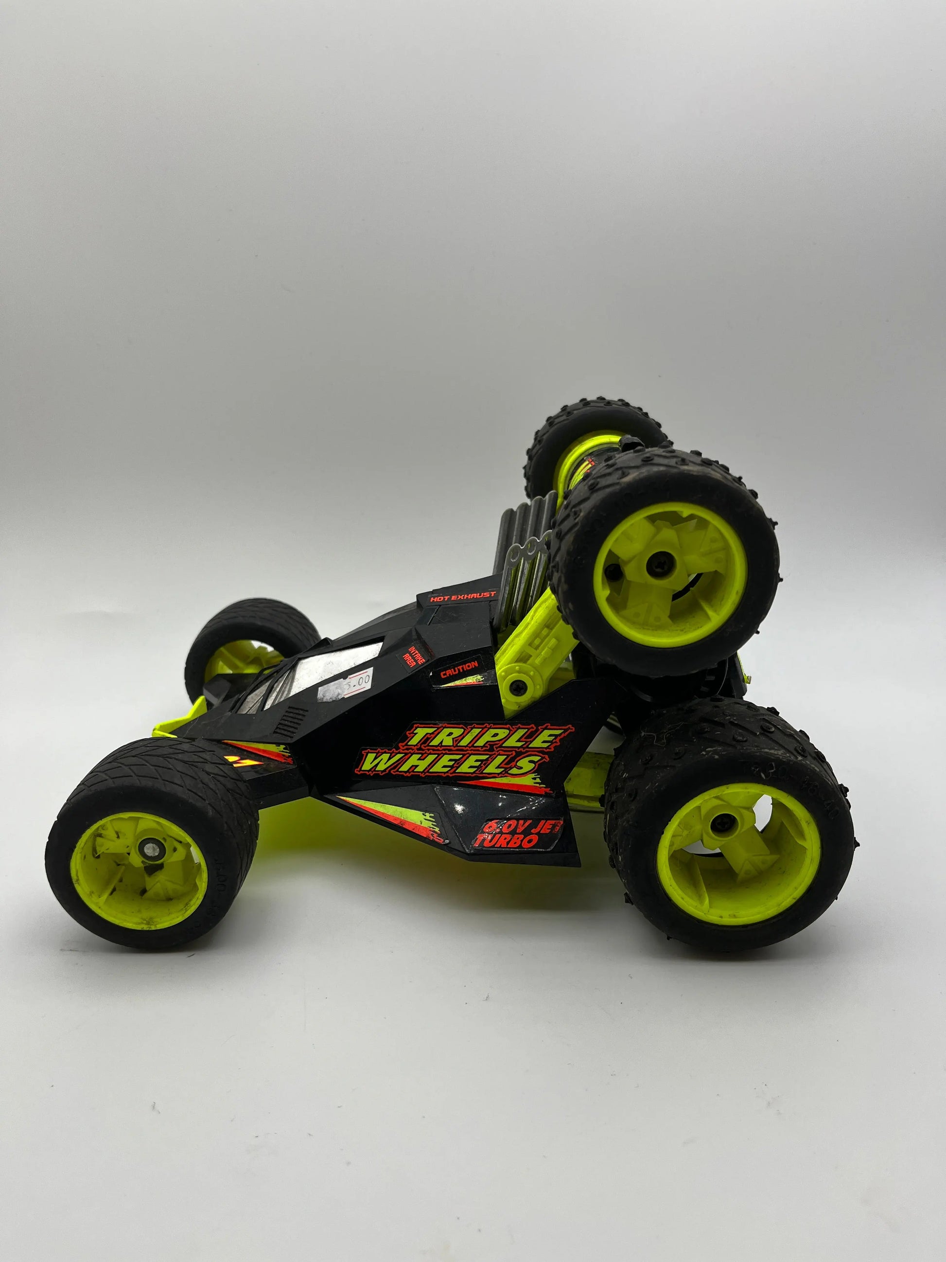 Taiyo Triple Wheels Stunt Car No Remote Controller - Untested FRENLY BRICKS - Open 7 Days