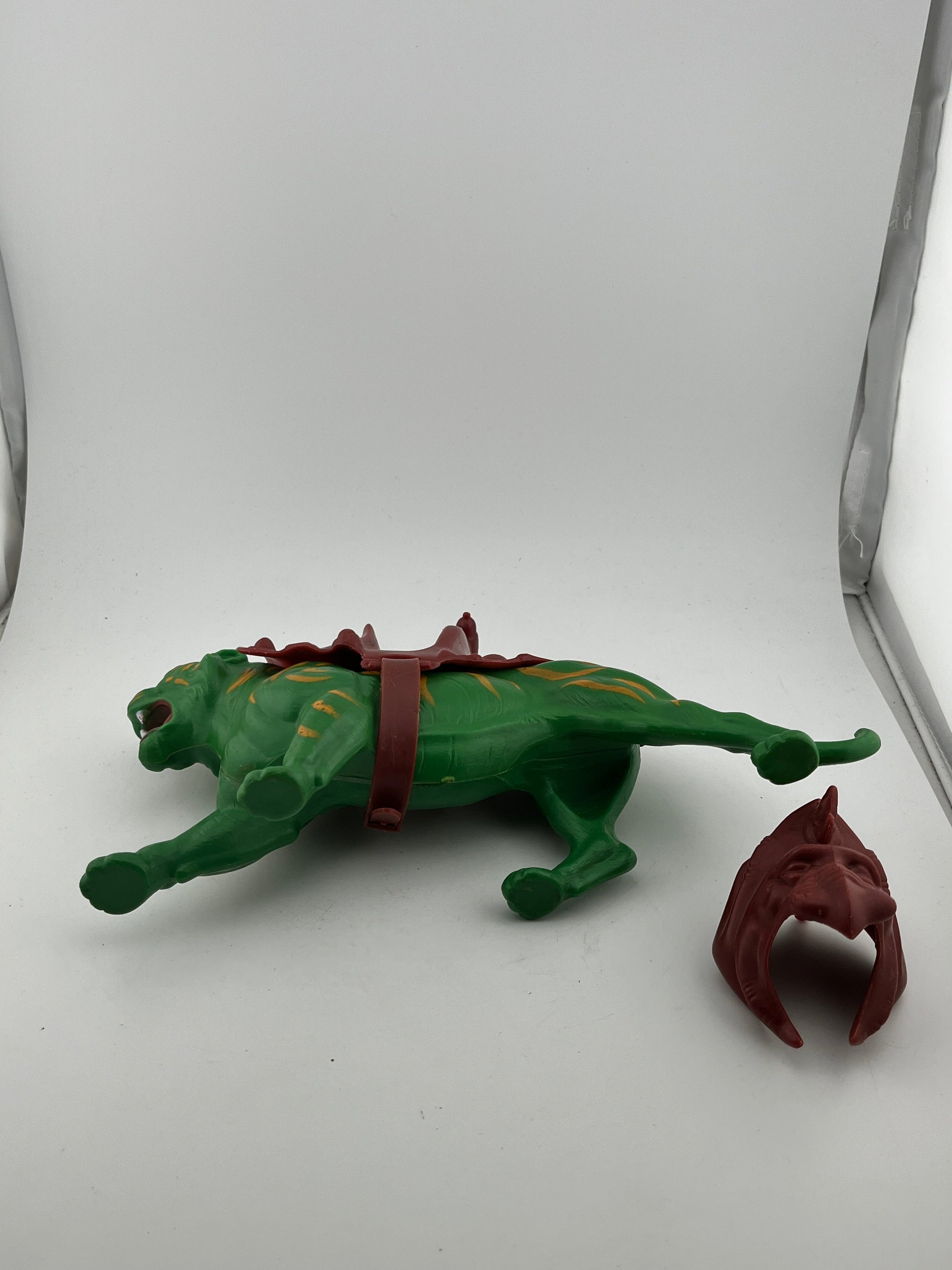 Vintage He-Man Battle Cat - Masters Of The Universe Mattel - 1982 FRENLY BRICKS - Open 7 Days