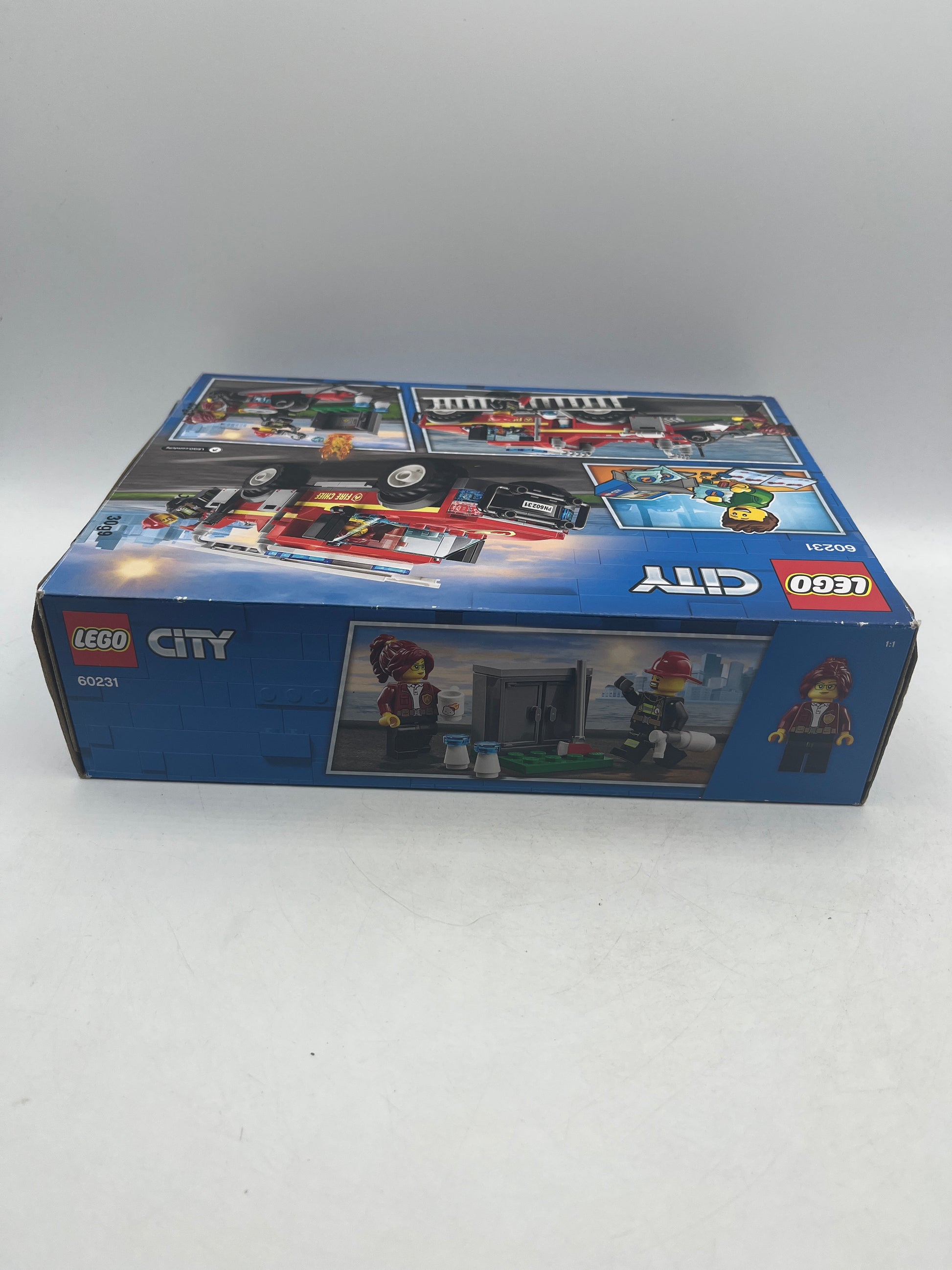 LEGO City: Fire Chief Response Truck (60231) - Sealed Retired Set