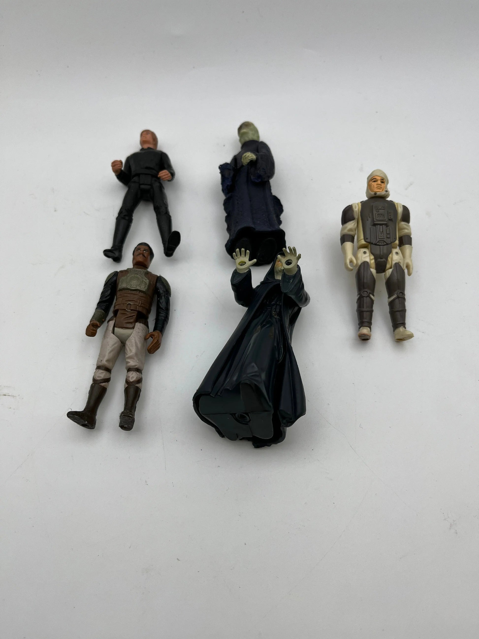Star Wars 1987-2000 Action Figure 4’5 Lot FRENLY BRICKS - Open 7 Days