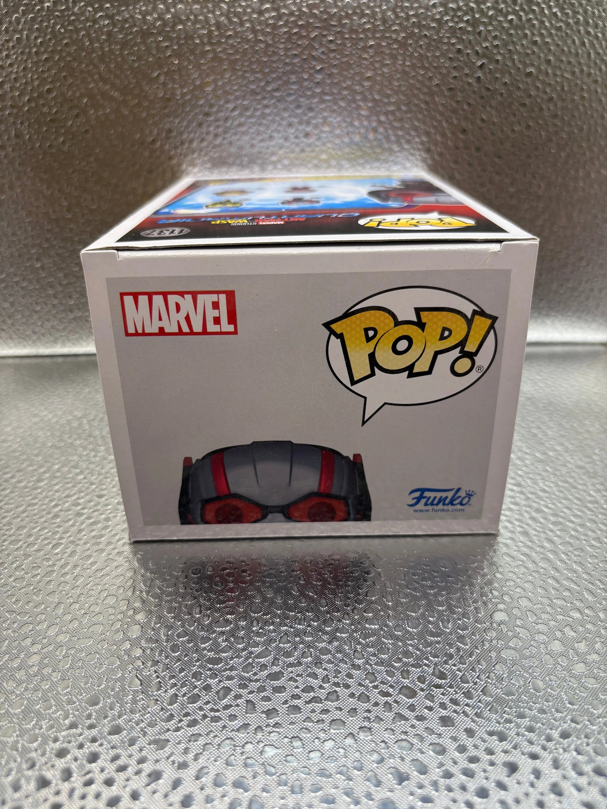 Funko pop vinyl #1137 Marvel Antman FRENLY BRICKS - Open 7 Days