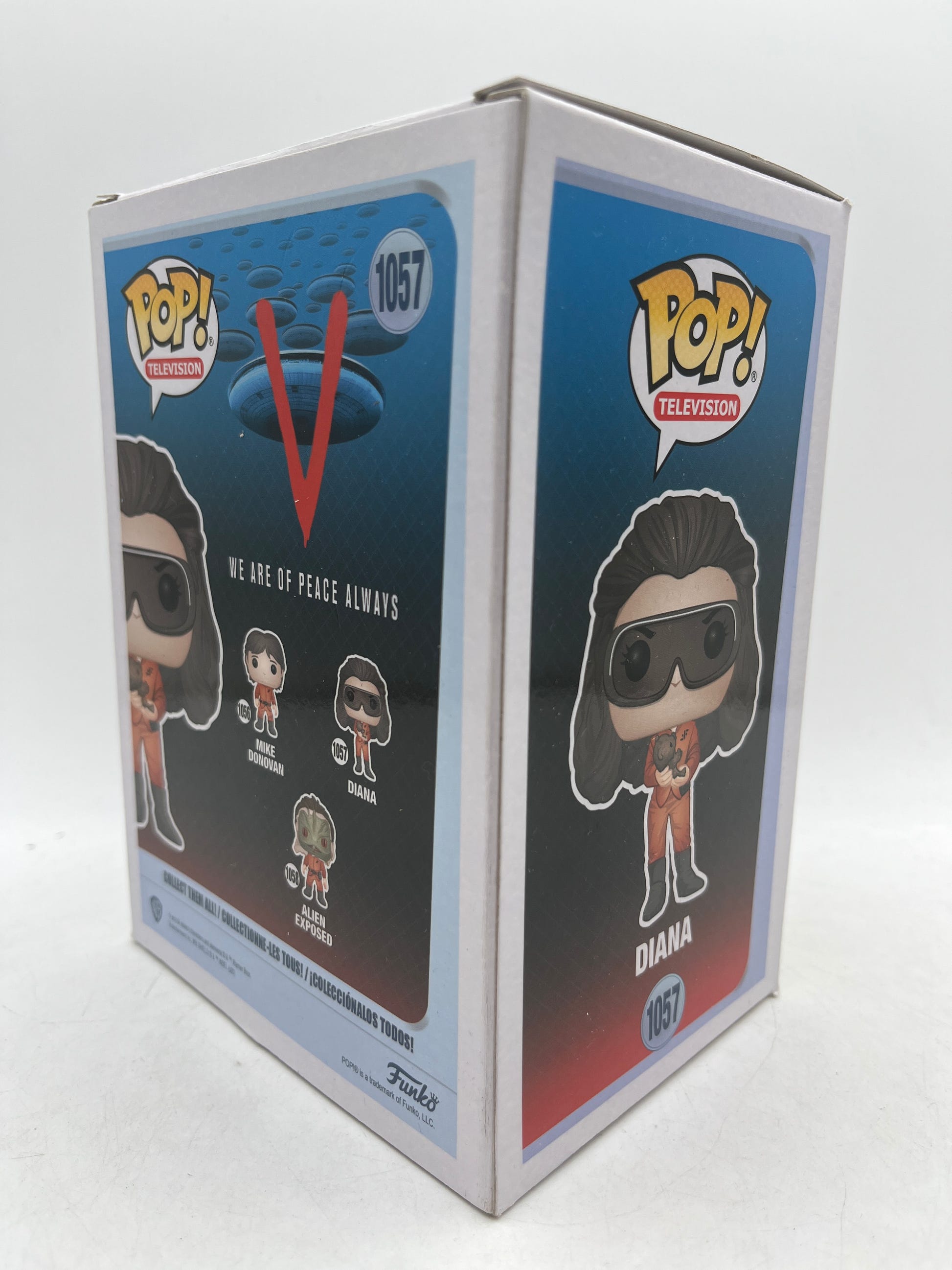 V (TV) - Diana in Sunglasses with Rodent Pop! Vinyl #1057, photo 6 image 6