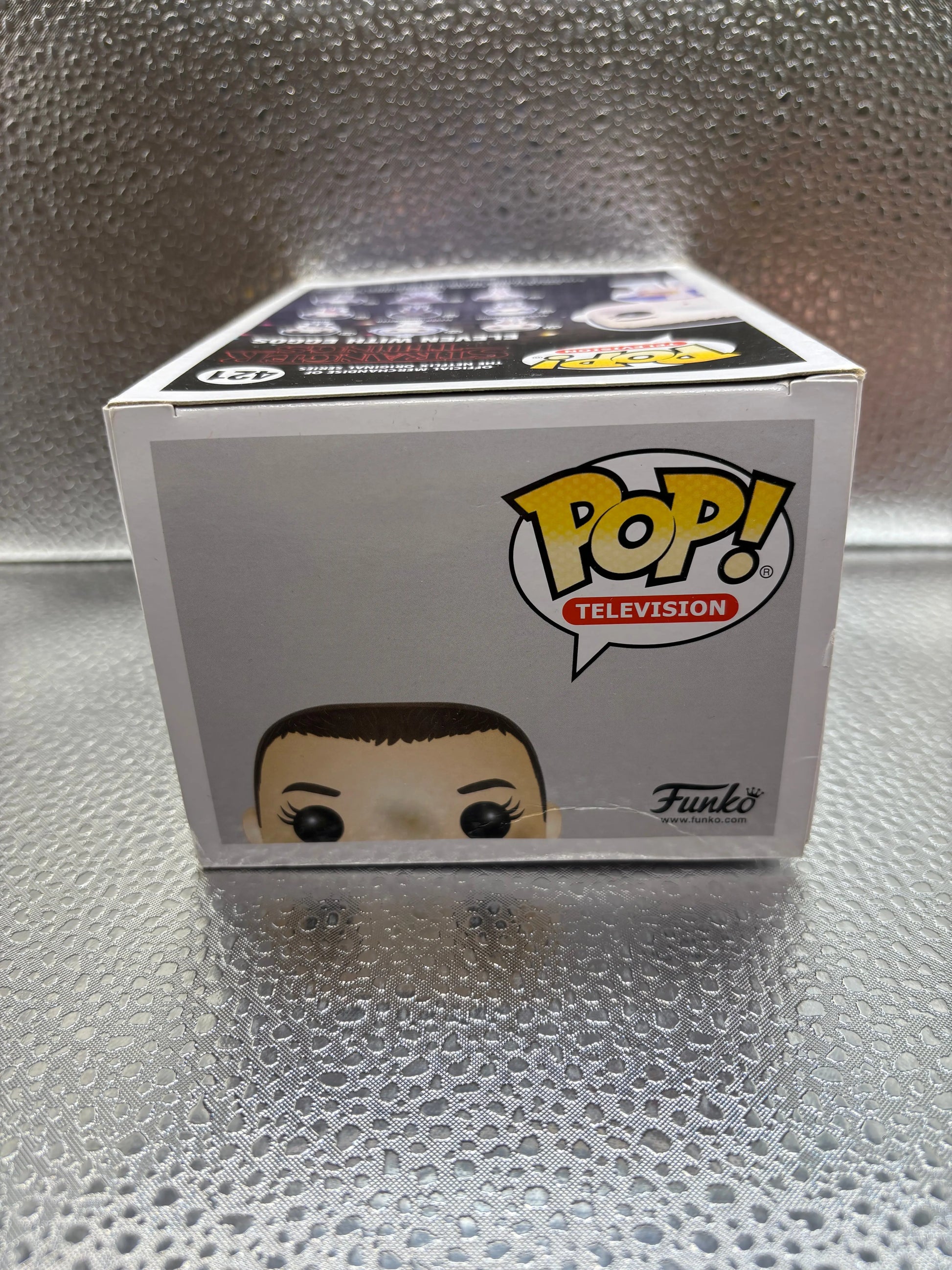 Funko Pop Vinyl #421 Stranger Things Eleven Chase FRENLY BRICKS - Open 7 Days