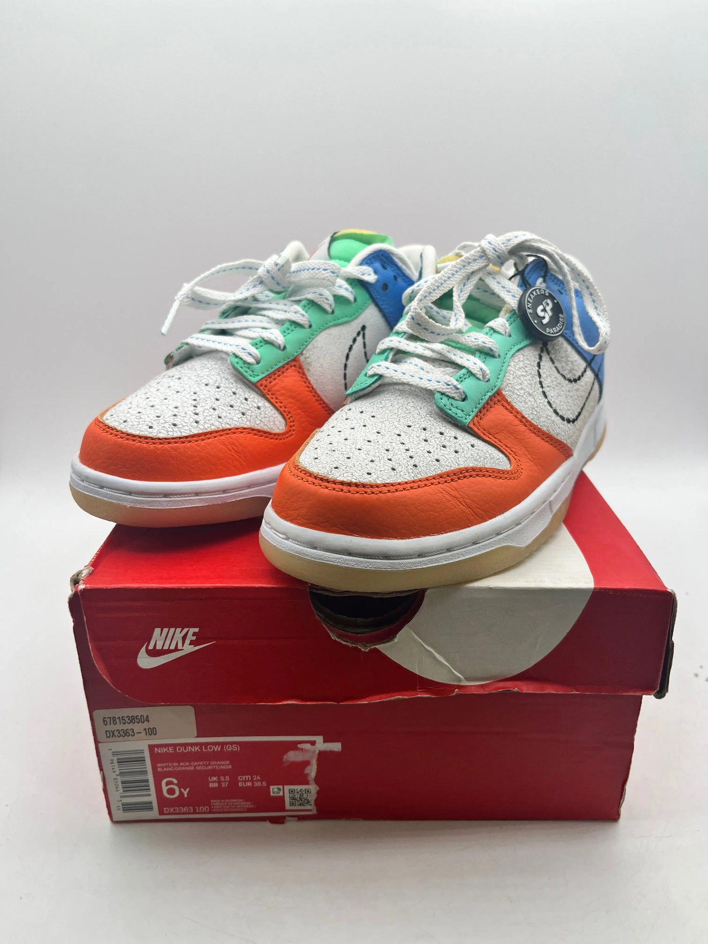 Nike Dunk Low GS 101 White Black Safety Orange DX3363-100 Size 6Y / 7.5 Wmns - New Condition FRENLY BRICKS - Open 7 Days