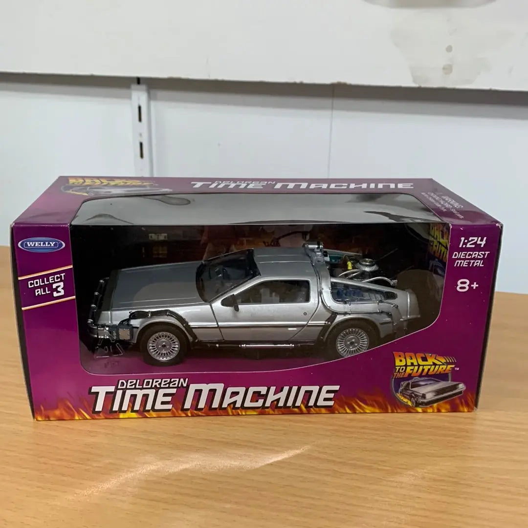 Back to the Future DeLorean Time Machine Diecast Car Model 1:24 FRENLY BRICKS - Open 7 Days