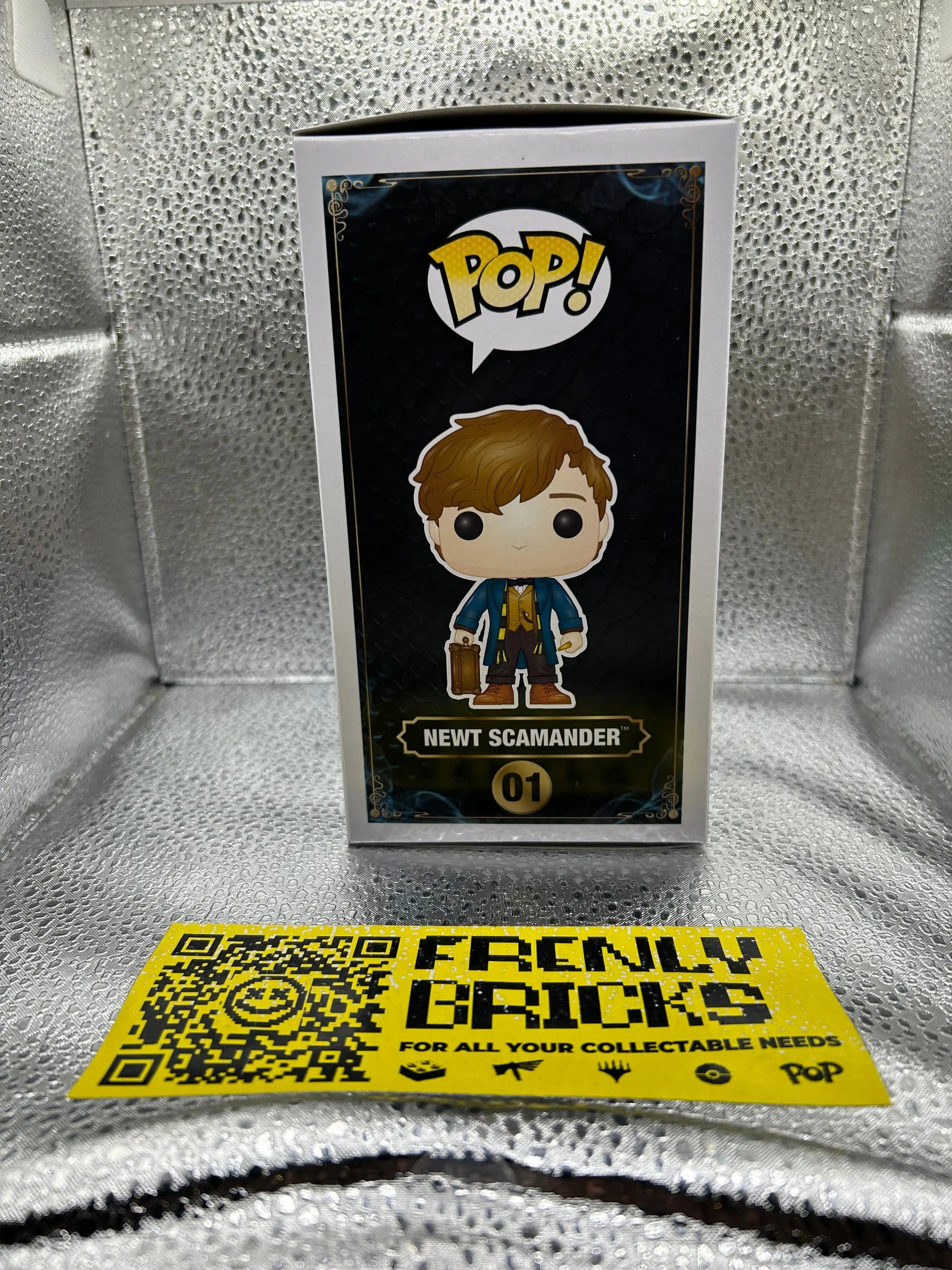 Pop Vinyl 01 Fantastic Beasts Newt Scamander FRENLY BRICKS - Open 7 Days