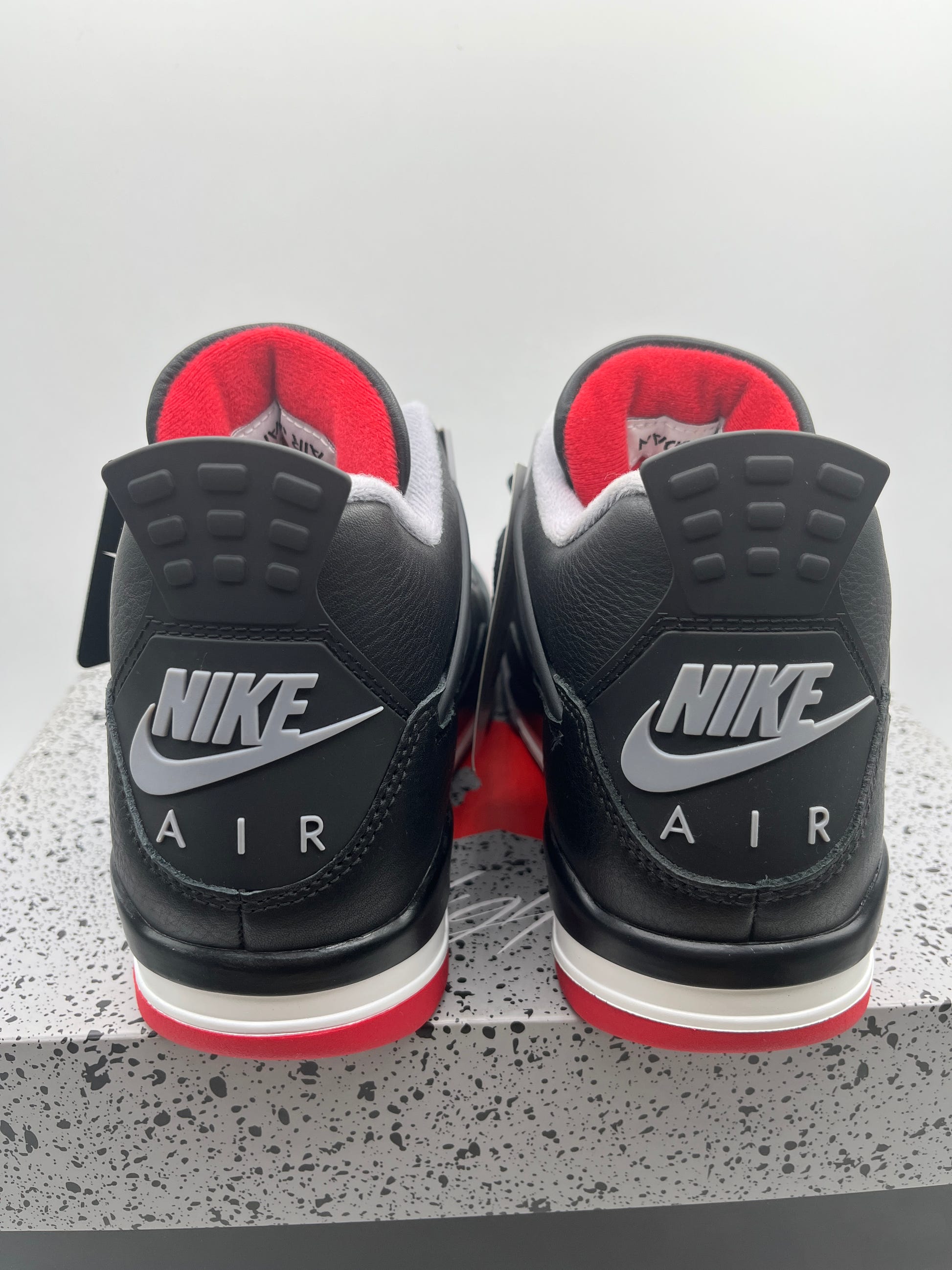 Air Jordan 4 Retro Reimagined Bred Colorway Size 9 image 4