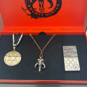 Star Wars The Mandalorian Jewelry Set Limited Exclusive Edition Beskar FRENLY BRICKS - Open 7 Days
