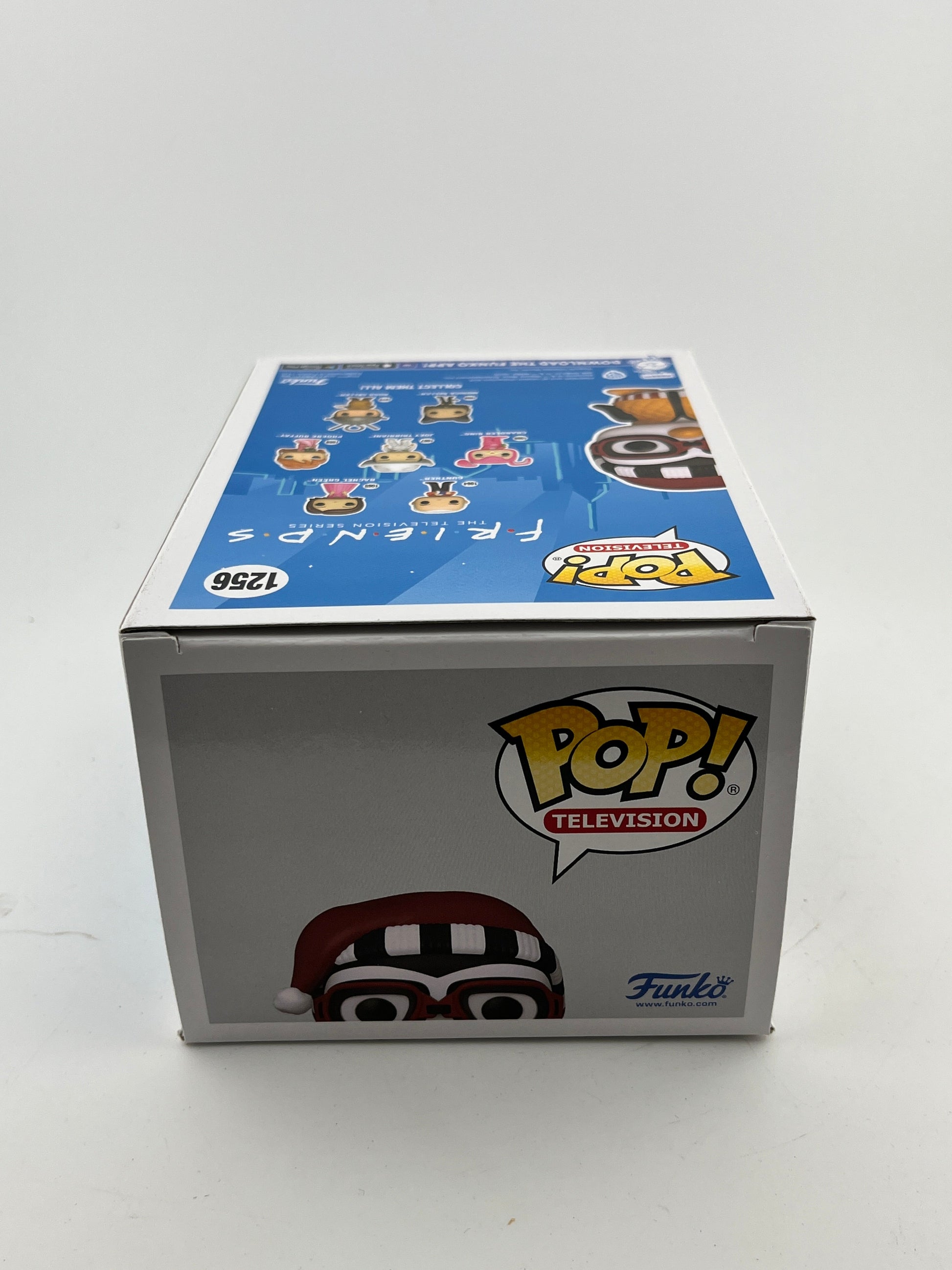 Funko POP! Television Friends- Hugsy The Penguin #1356 - Summer Convention Limited Edition FRENLY BRICKS - Open 7 Days