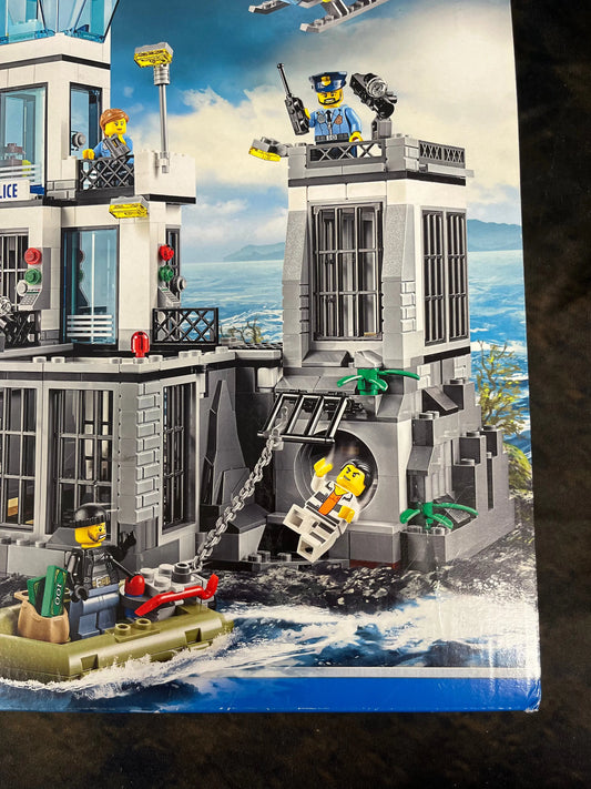 LEGO City Prison Island 60130 FRENLY BRICKS - Open 7 Days