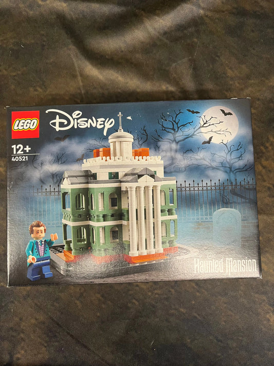 LEGO Disney Haunted Mansion 40521 FRENLY BRICKS - Open 7 Days