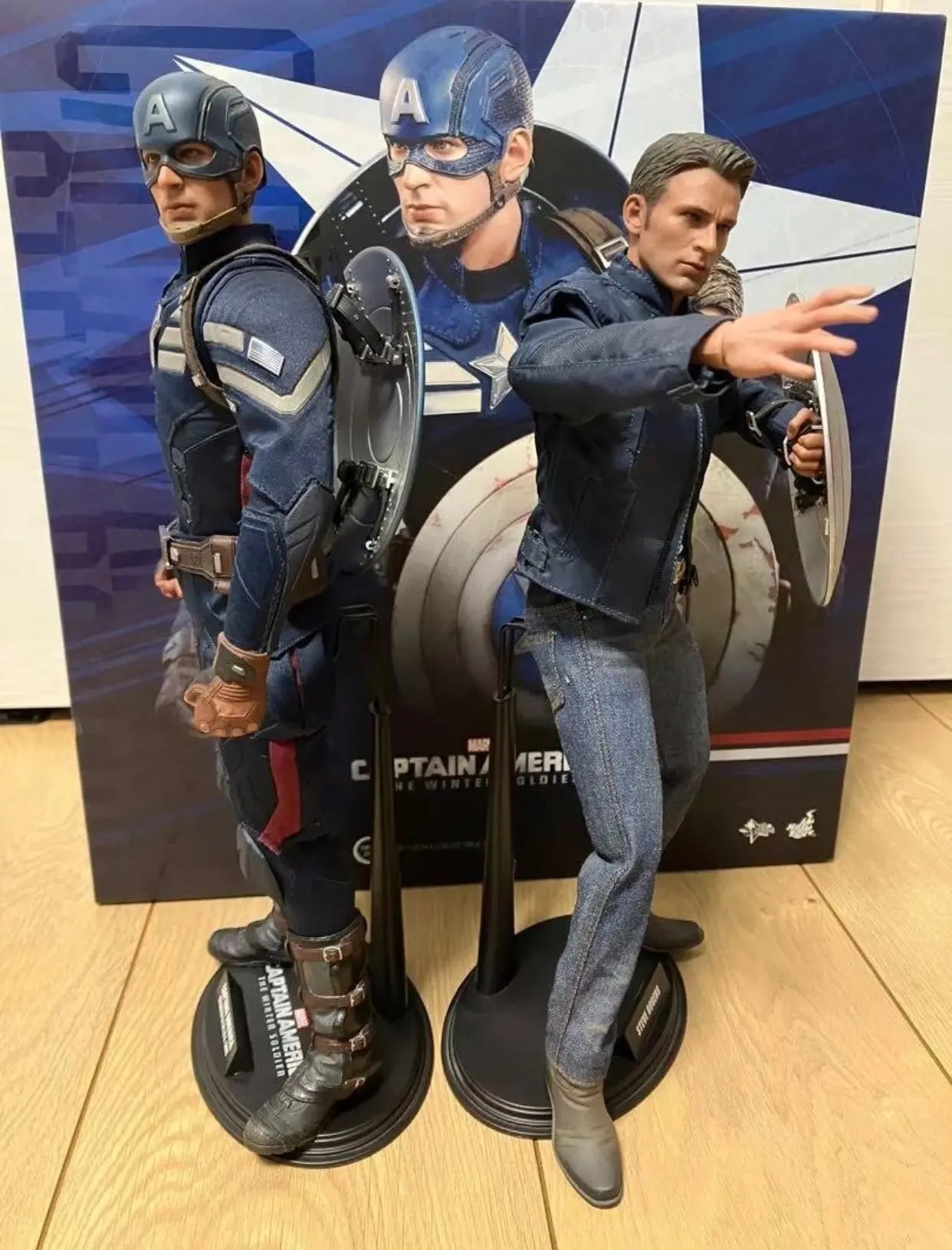 Hot Toys MMS243 1/6 Captain America stealth suit ver & Steve Rogers Set Japan FRENLY BRICKS - Open 7 Days
