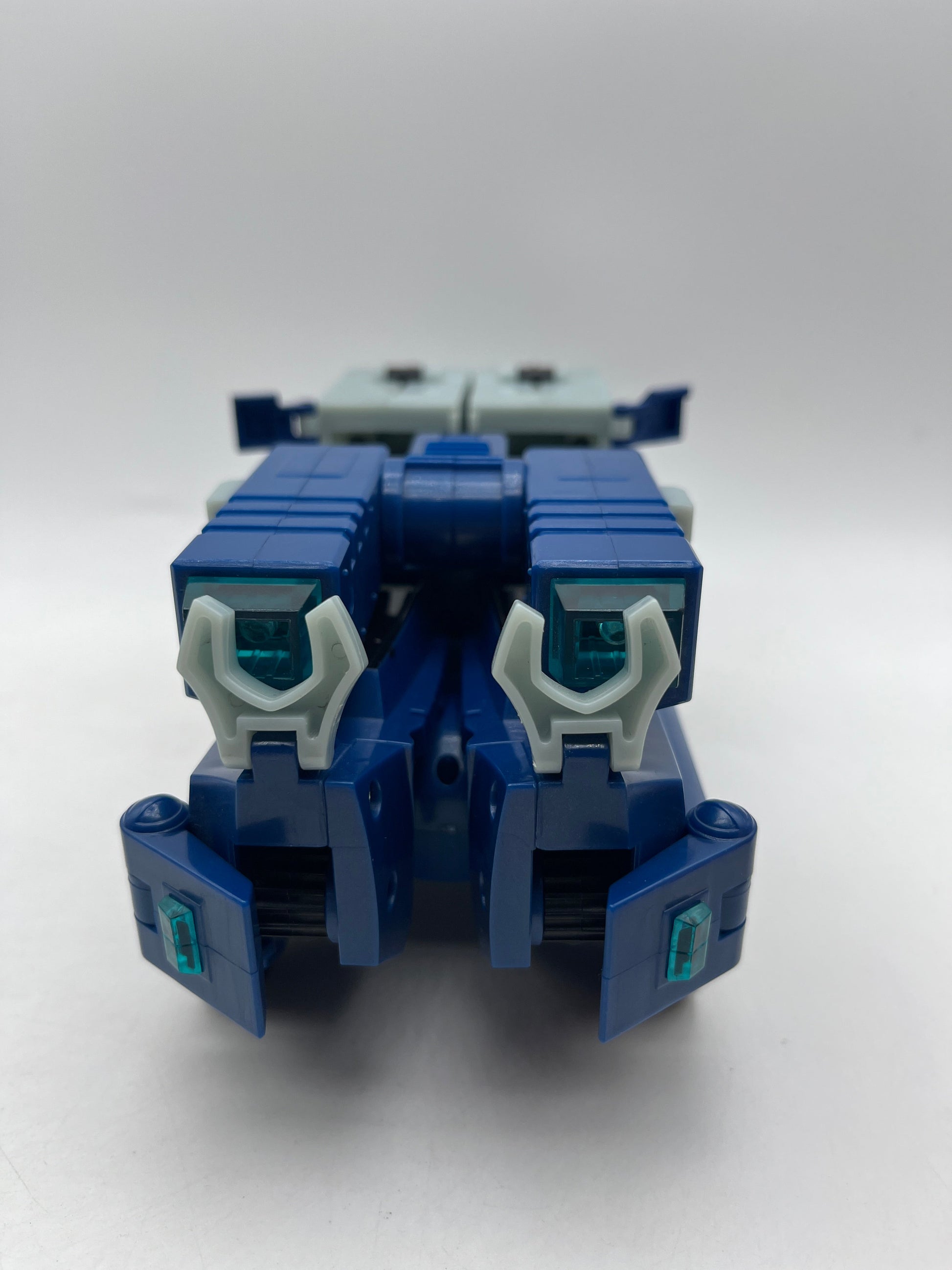 2007 Hasbro Transformers Animated Ultra Magnus Leader Class Lights-up Talks 9" FRENLY BRICKS - Open 7 Days