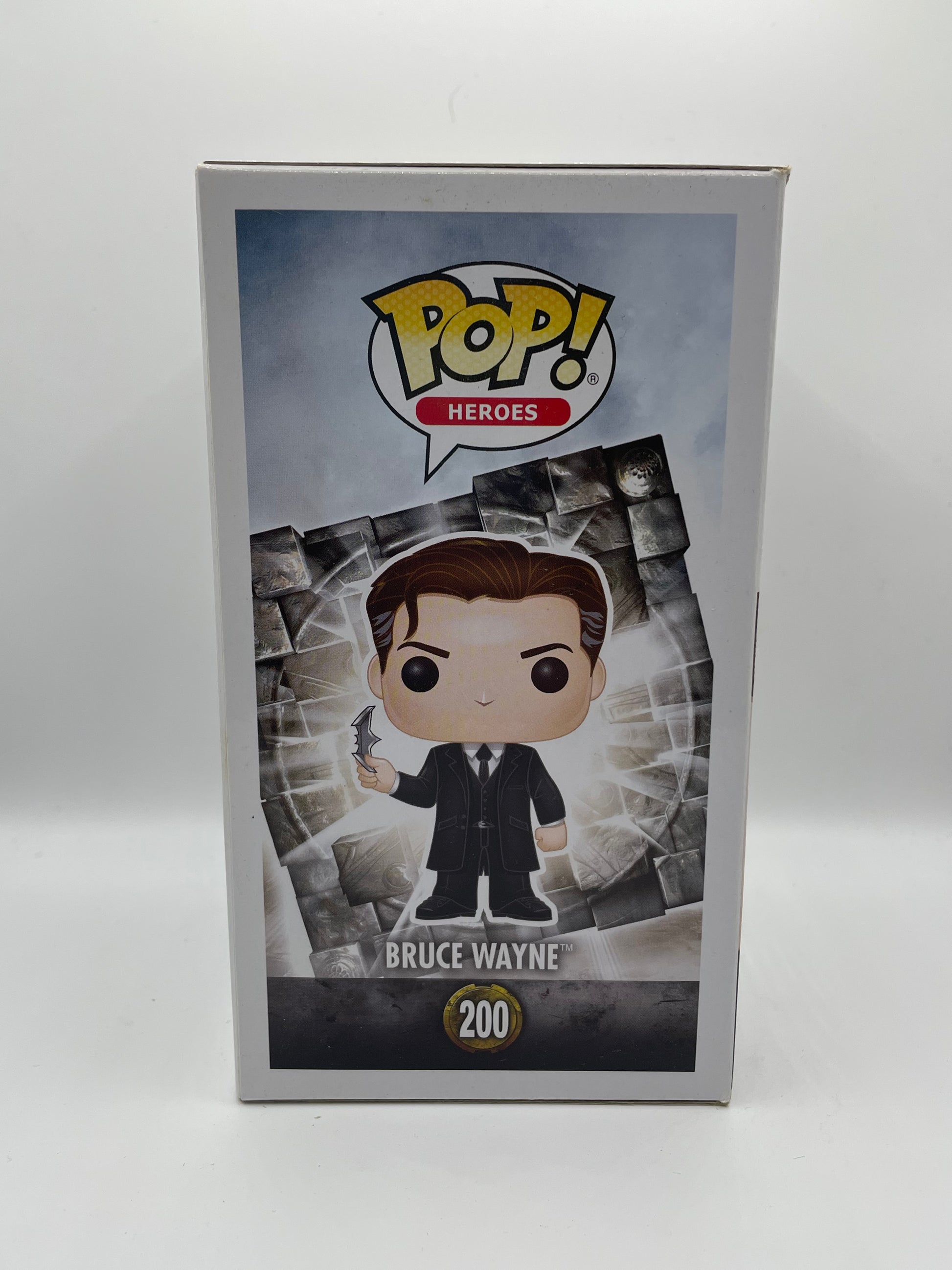 Funko POP! Heroes DC Justice league #200 Bruce Wayne FRENLY BRICKS - Open 7 Days