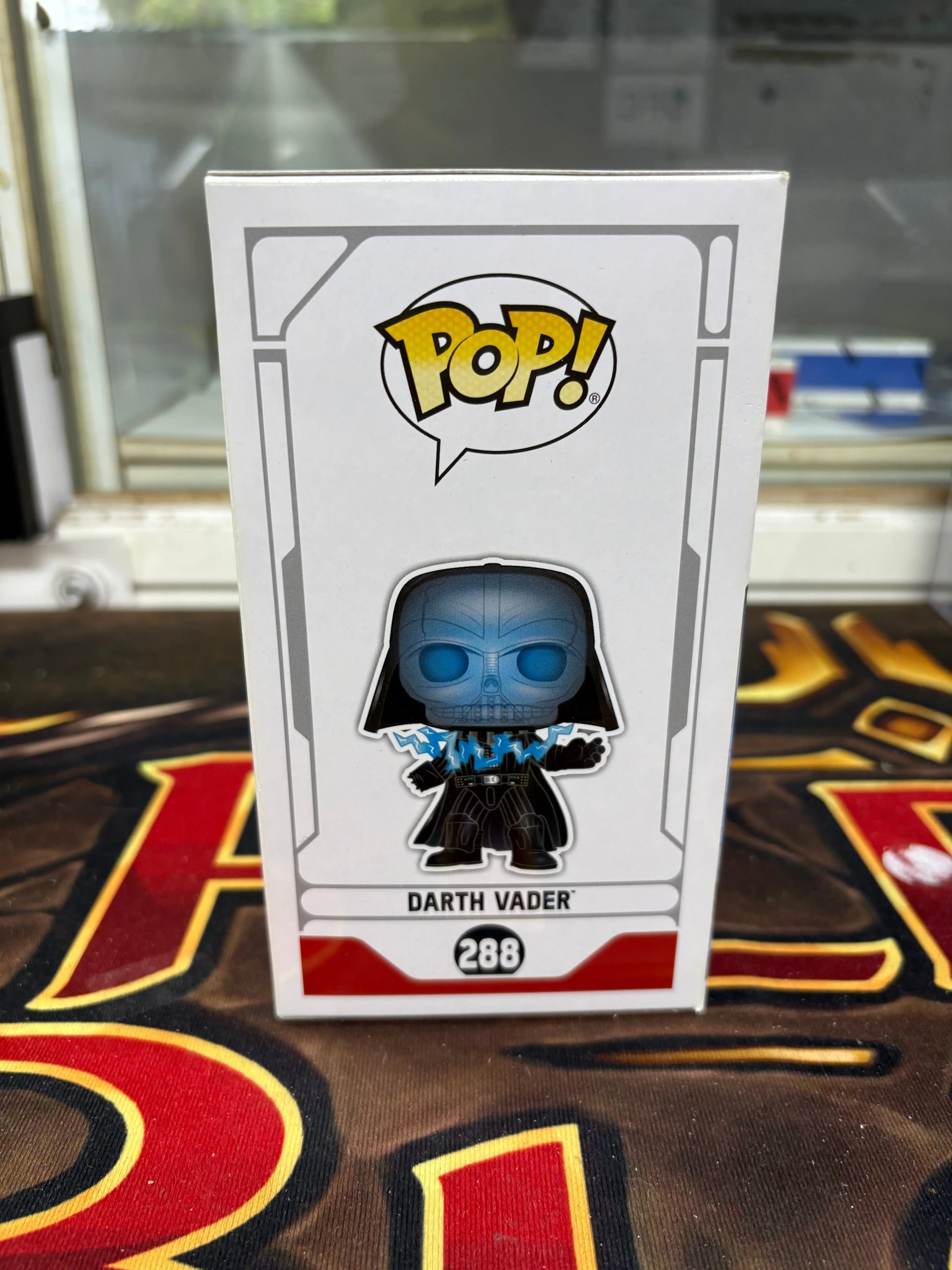 Funko Star Wars - Darth Vader #288 FRENLY BRICKS - Open 7 Days