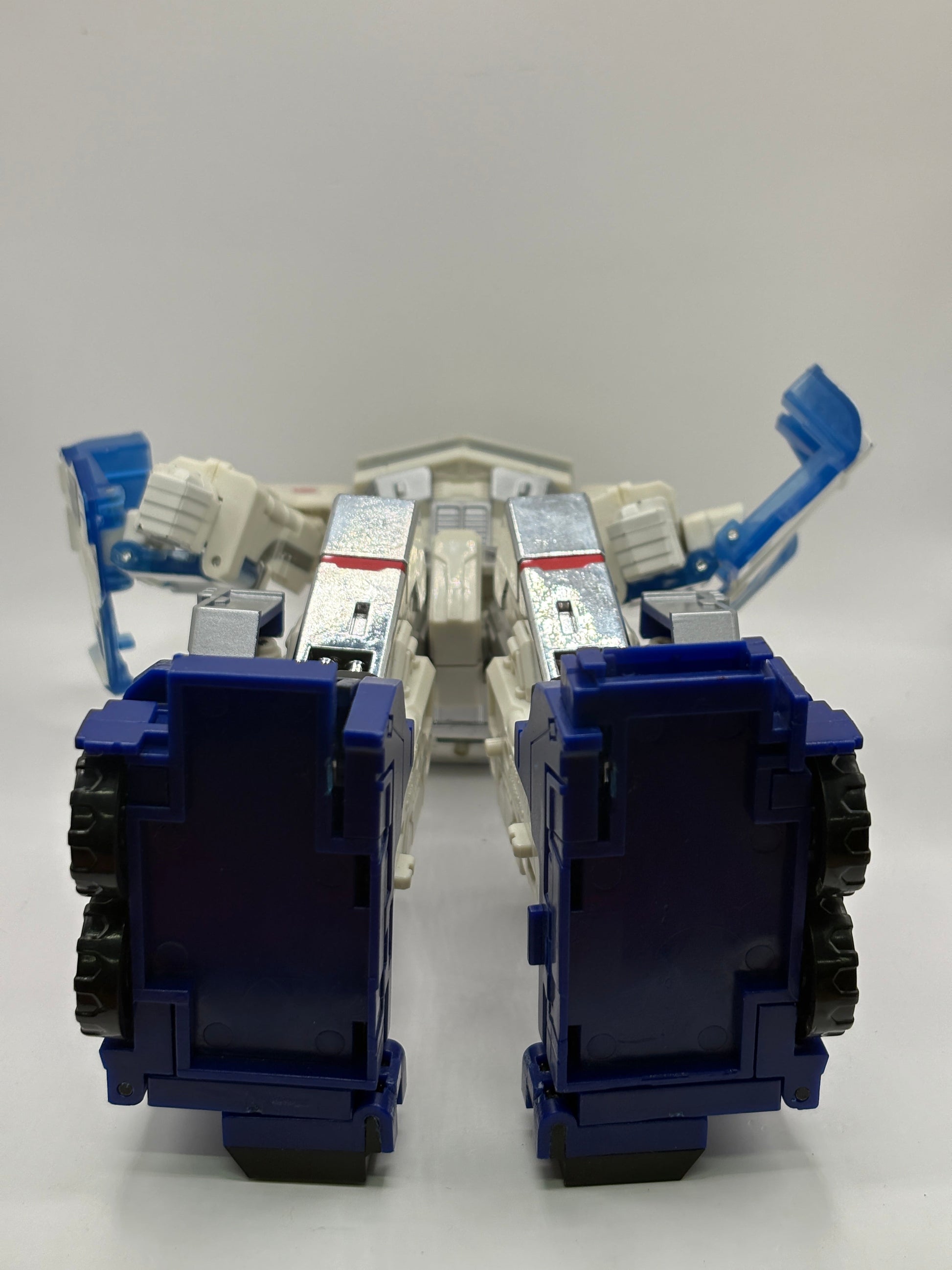 2007 Transformers Classics Ultra Magnus Action Figure Repaint FRENLY BRICKS - Open 7 Days