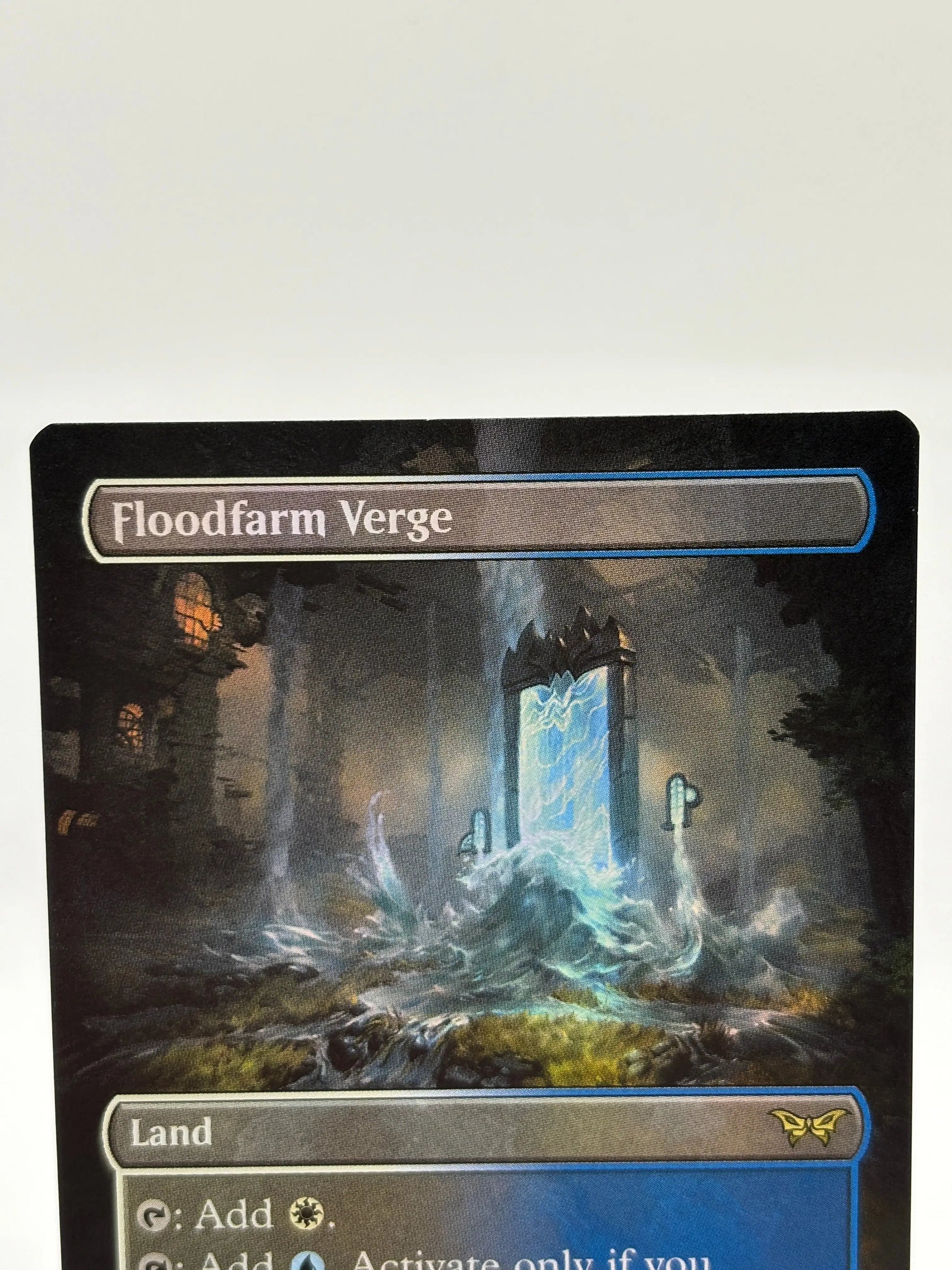 Magic The Gathering - Floodfarm Verge Rare #0330 DSK Borderless Foil Lp FRENLY BRICKS - Open 7 Days