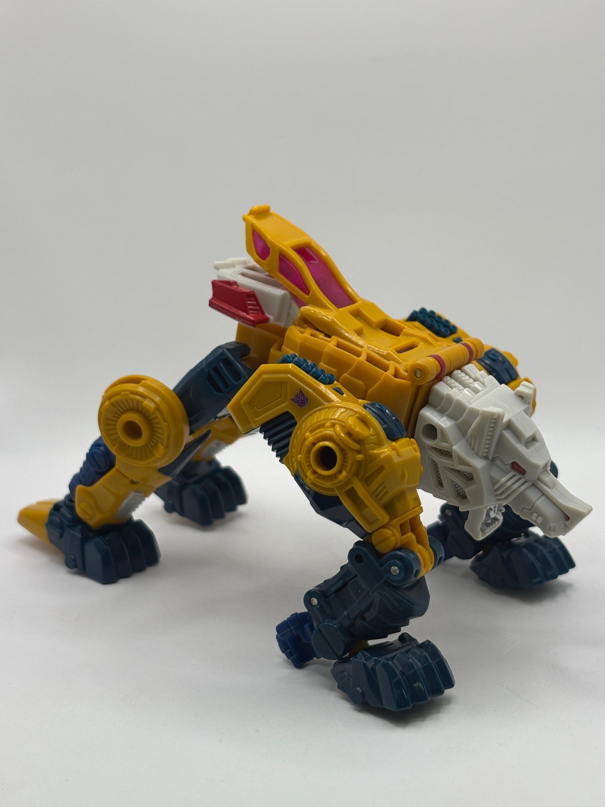 Transformers 2021 Generations Retro Headmasters Weirdwolf Action Figure FRENLY BRICKS - Open 7 Days